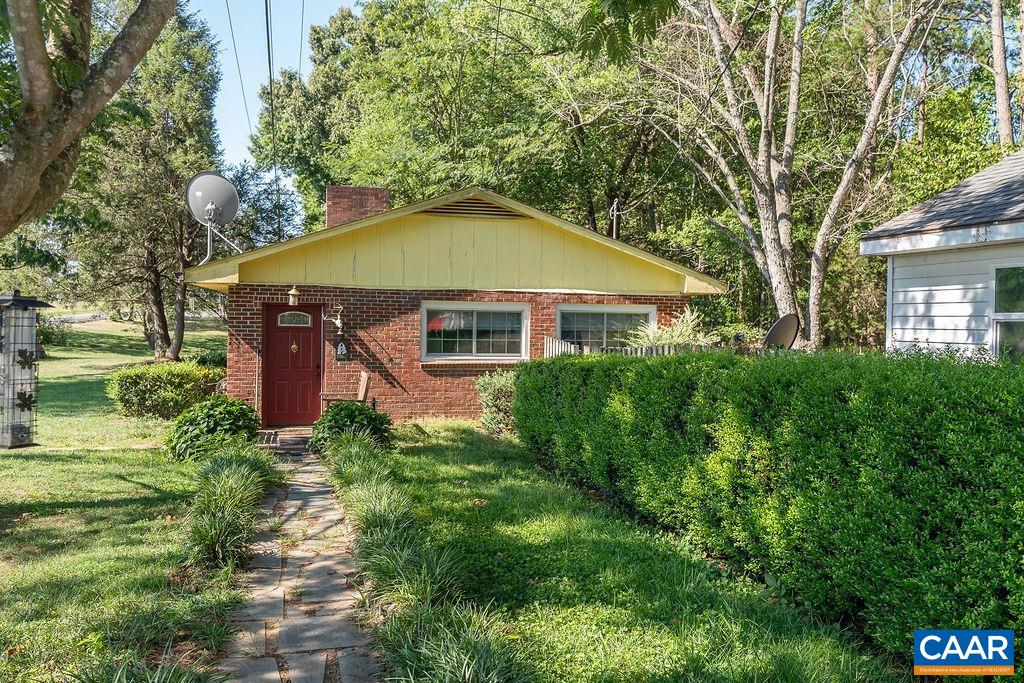 5071 ROLLING RD S, SCOTTSVILLE, Virginia 24590, 3 Bedrooms Bedrooms, ,2 BathroomsBathrooms,Residential,5071 ROLLING RD S,680265 MLS # 680265 5071 ROLLING RD S, SCOTTSVILLE, Virginia 24590, 3 Bedrooms Bedrooms, ,2 BathroomsBathrooms,Residential,5071 ROLLING RD S,680265 MLS # 680265