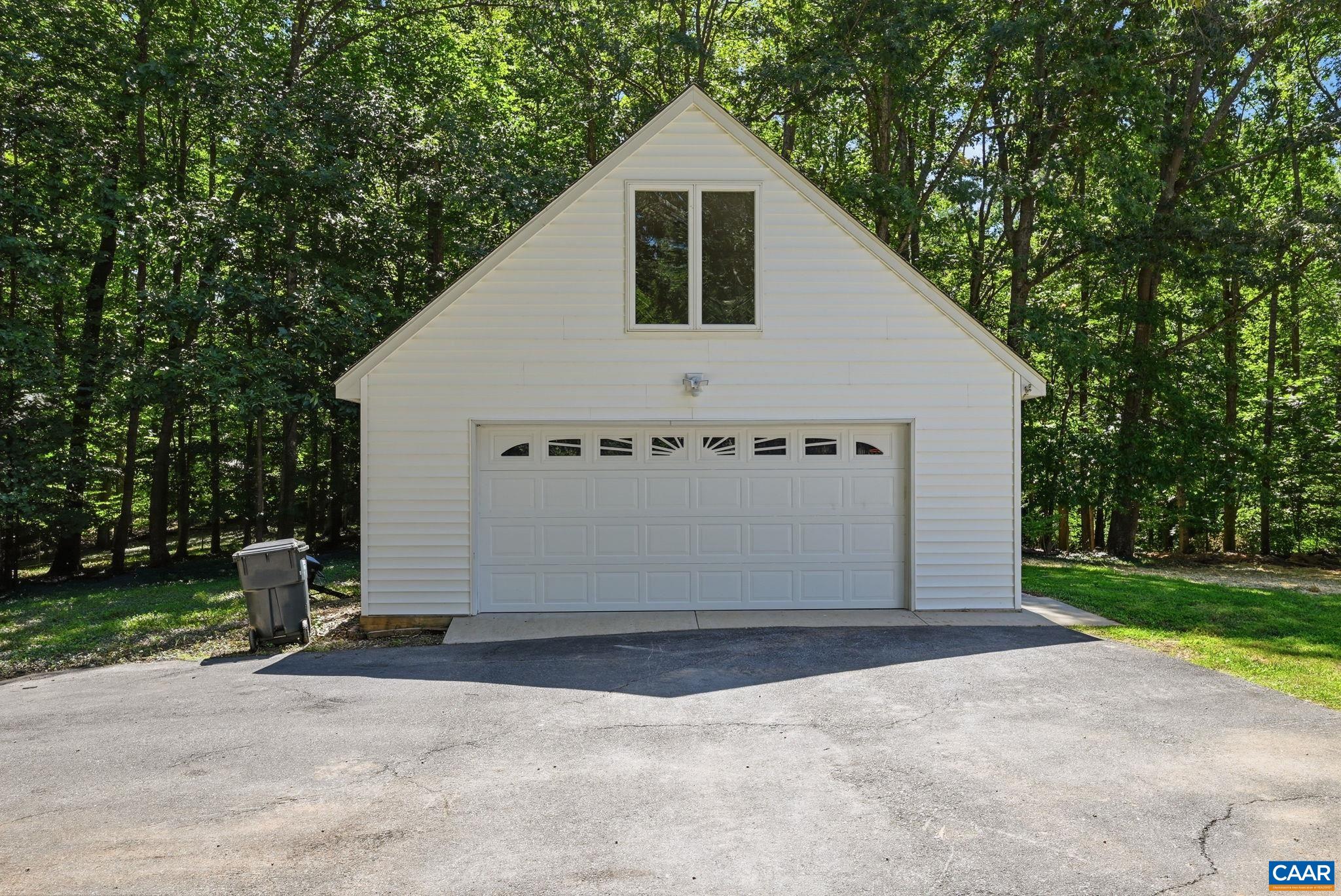 3672 AIRPORT ACRES RD, CHARLOTTESVILLE, Virginia 22911, 5 Bedrooms Bedrooms, ,2 BathroomsBathrooms,Residential,3672 AIRPORT ACRES RD,680272 MLS # 680272 3672 AIRPORT ACRES RD, CHARLOTTESVILLE, Virginia 22911, 5 Bedrooms Bedrooms, ,2 BathroomsBathrooms,Residential,3672 AIRPORT ACRES RD,680272 MLS # 680272
