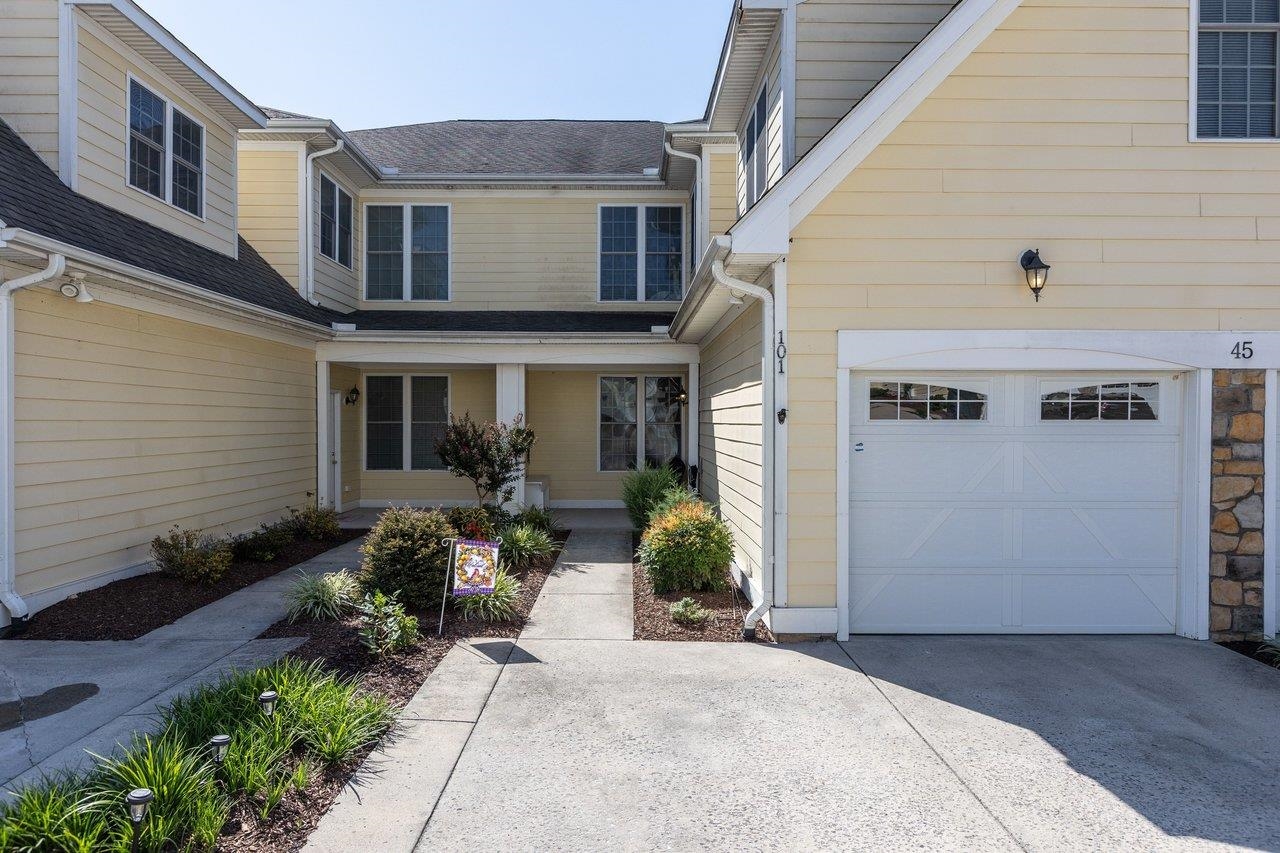 45 #101 WINDGATE CIR, FISHERSVILLE, Virginia 22939, 2 Bedrooms Bedrooms, ,2 BathroomsBathrooms,Residential,45 #101 WINDGATE CIR,680221 MLS # 680221 45 #101 WINDGATE CIR, FISHERSVILLE, Virginia 22939, 2 Bedrooms Bedrooms, ,2 BathroomsBathrooms,Residential,45 #101 WINDGATE CIR,680221 MLS # 680221