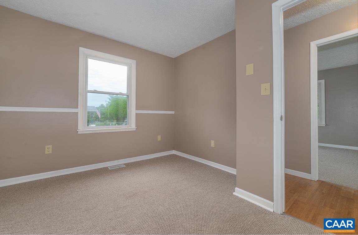 674 E 14TH ST, BUENA VISTA, Virginia 24416, 3 Bedrooms Bedrooms, ,2 BathroomsBathrooms,Residential,674 E 14TH ST,680229 MLS # 680229 674 E 14TH ST, BUENA VISTA, Virginia 24416, 3 Bedrooms Bedrooms, ,2 BathroomsBathrooms,Residential,674 E 14TH ST,680229 MLS # 680229