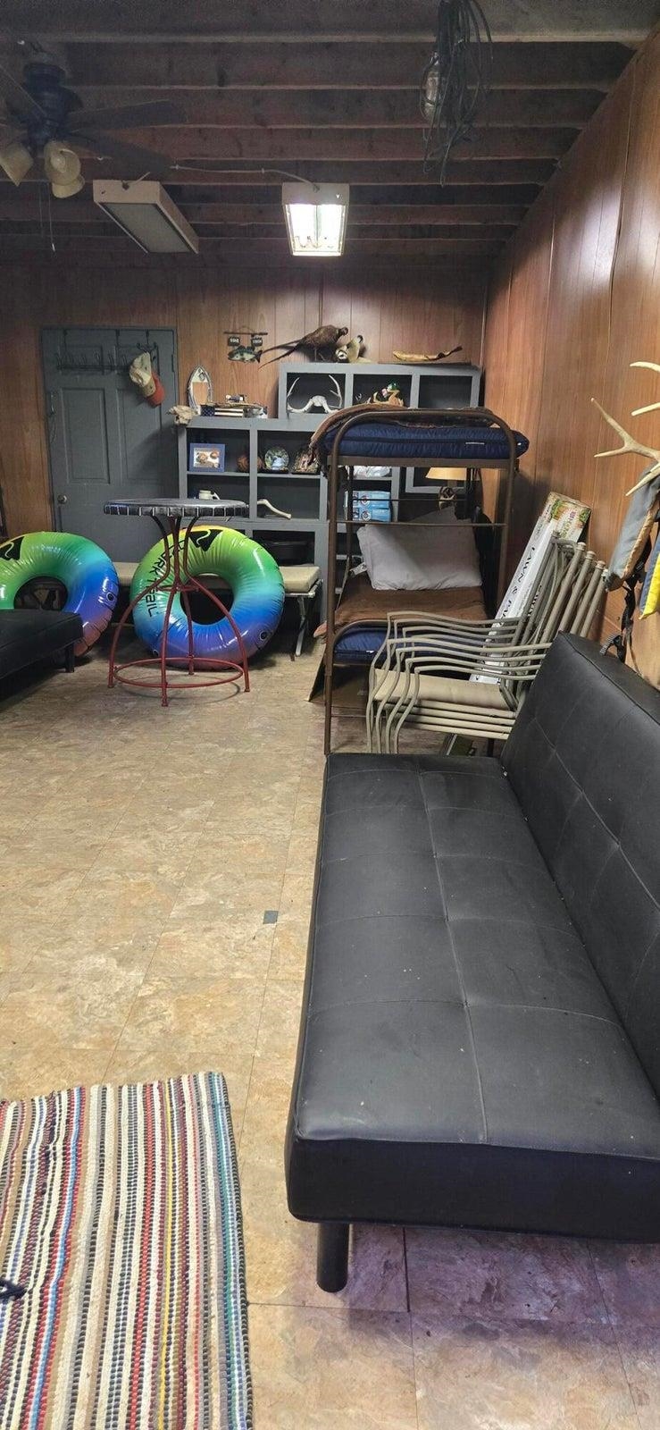 Great basic bunkhouse!