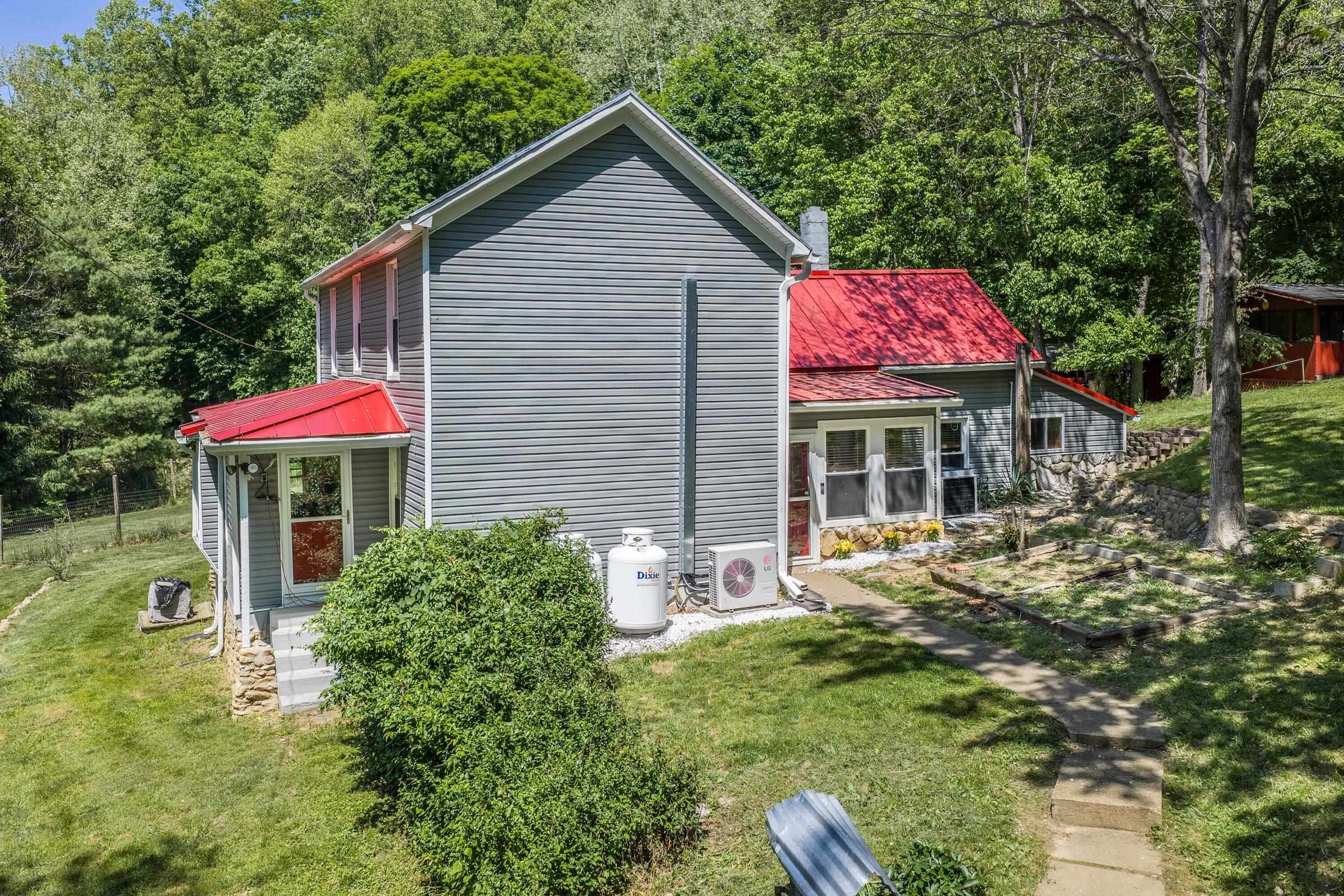 53 & 13 SIDING LN, VESUVIUS, Virginia 24483, 3 Bedrooms Bedrooms, ,1 BathroomBathrooms,Residential,53 & 13 Siding Ln Vesuvius, VA 24483,53 & 13 SIDING LN,680232 MLS # 680232