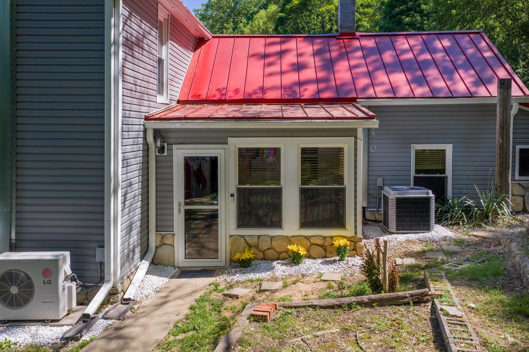 53 & 13 SIDING LN, VESUVIUS, Virginia 24483, 3 Bedrooms Bedrooms, ,1 BathroomBathrooms,Residential,53 & 13 Siding Ln Vesuvius, VA 24483,53 & 13 SIDING LN,680232 MLS # 680232