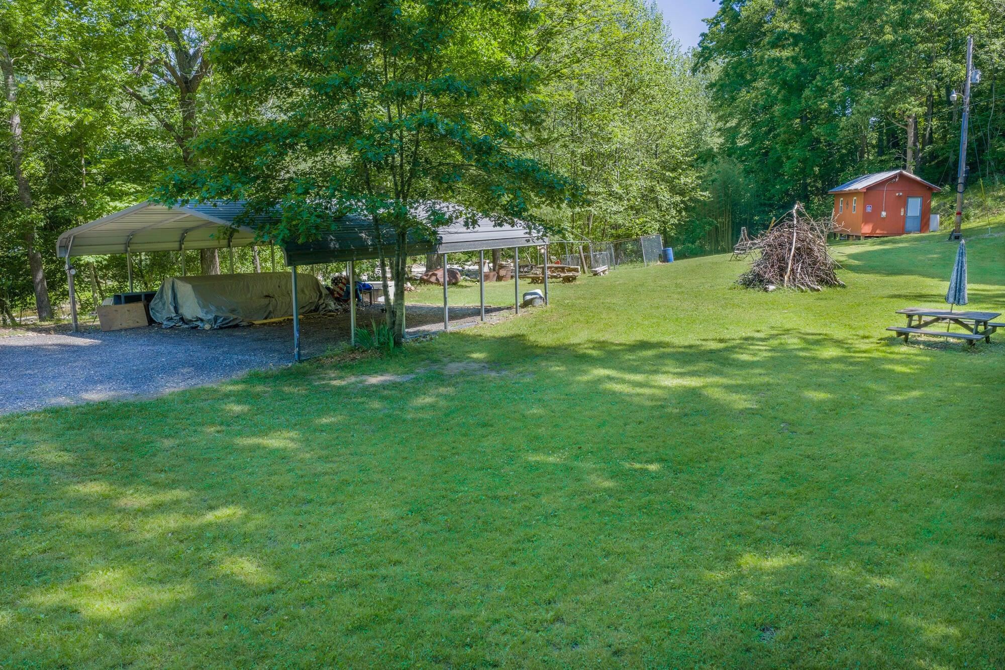 53 & 13 SIDING LN, VESUVIUS, Virginia 24483, 3 Bedrooms Bedrooms, ,1 BathroomBathrooms,Residential,53 & 13 Siding Ln Vesuvius, VA 24483,53 & 13 SIDING LN,680232 MLS # 680232