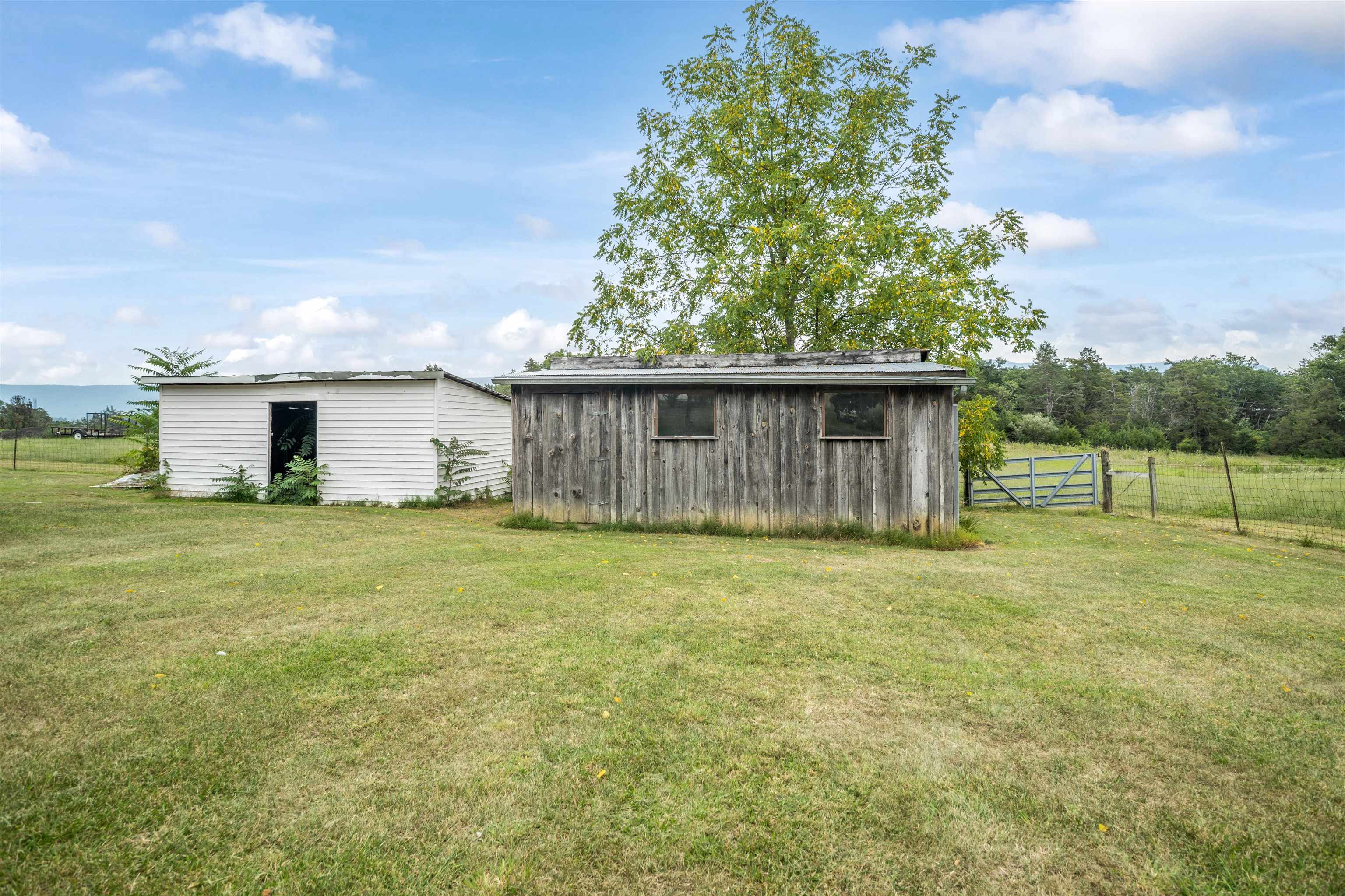 8180 NORTH VALLEY PIKE, ROCKINGHAM, Virginia 22802, 4 Bedrooms Bedrooms, ,2 BathroomsBathrooms,Residential,8180 NORTH VALLEY PIKE,680275 MLS # 680275 8180 NORTH VALLEY PIKE, ROCKINGHAM, Virginia 22802, 4 Bedrooms Bedrooms, ,2 BathroomsBathrooms,Residential,8180 NORTH VALLEY PIKE,680275 MLS # 680275