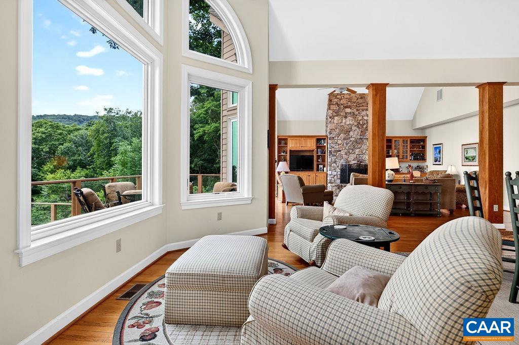 78 TIMBER RIDGE LN, WINTERGREEN RESORT, Virginia 22967, 5 Bedrooms Bedrooms, ,3 BathroomsBathrooms,Residential,78 TIMBER RIDGE LN,680204 MLS # 680204