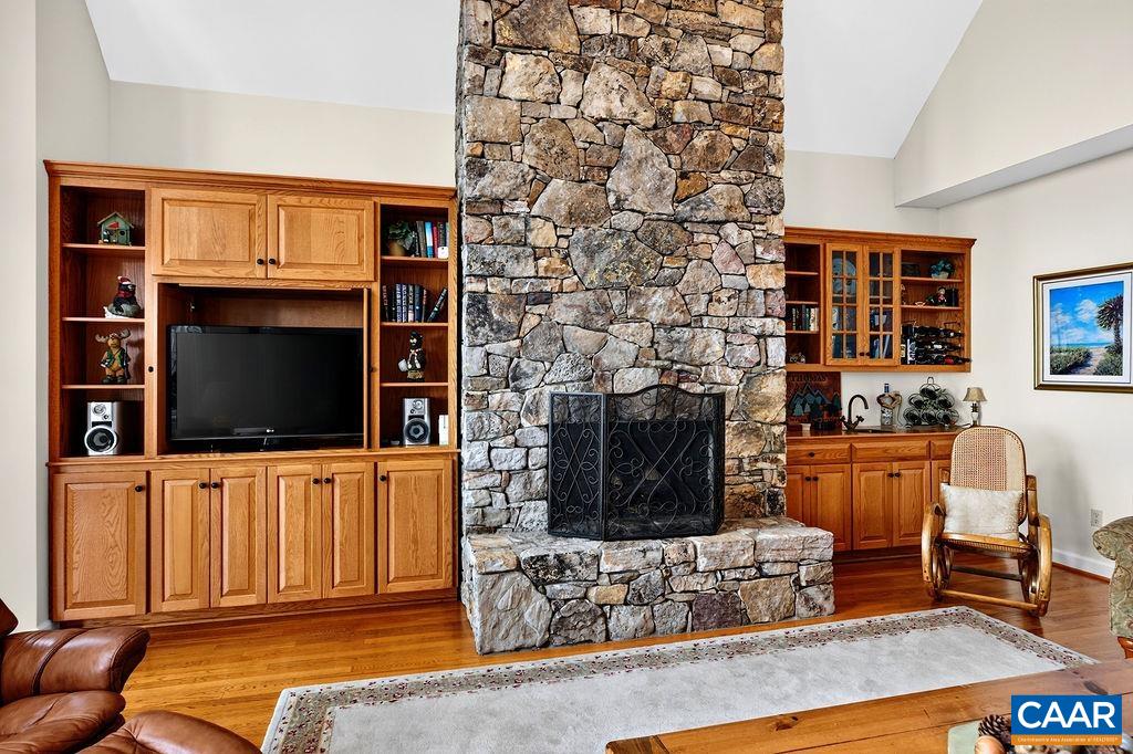 78 TIMBER RIDGE LN, WINTERGREEN RESORT, Virginia 22967, 5 Bedrooms Bedrooms, ,3 BathroomsBathrooms,Residential,78 TIMBER RIDGE LN,680204 MLS # 680204