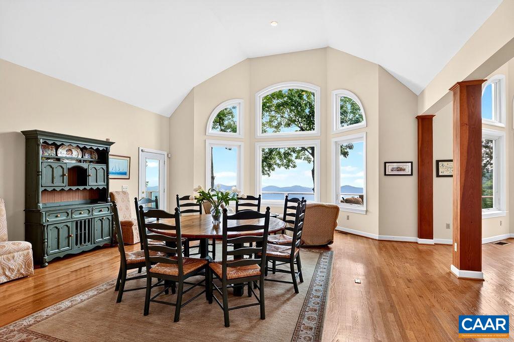 78 TIMBER RIDGE LN, WINTERGREEN RESORT, Virginia 22967, 5 Bedrooms Bedrooms, ,3 BathroomsBathrooms,Residential,78 TIMBER RIDGE LN,680204 MLS # 680204
