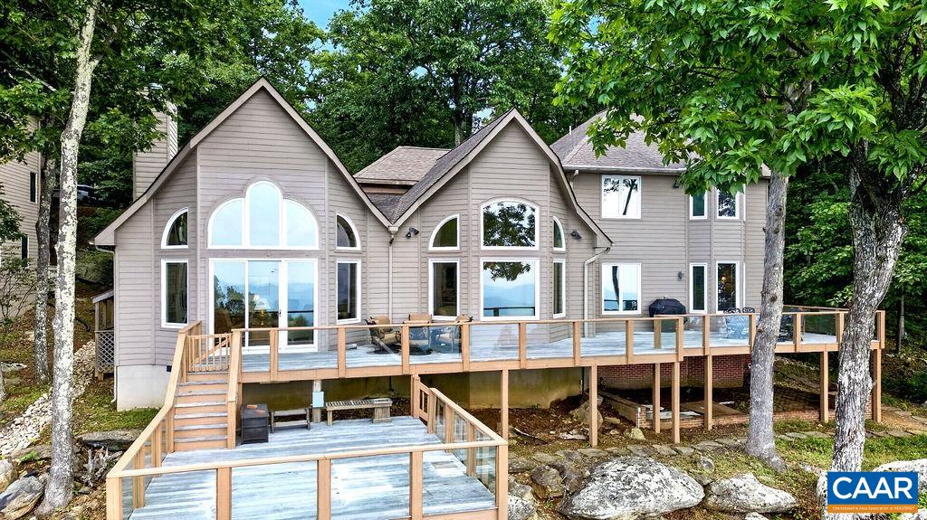 78 TIMBER RIDGE LN, WINTERGREEN RESORT, Virginia 22967, 5 Bedrooms Bedrooms, ,3 BathroomsBathrooms,Residential,78 TIMBER RIDGE LN,680204 MLS # 680204