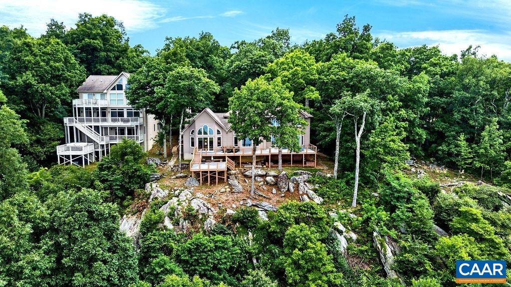 78 TIMBER RIDGE LN, WINTERGREEN RESORT, Virginia 22967, 5 Bedrooms Bedrooms, ,3 BathroomsBathrooms,Residential,78 TIMBER RIDGE LN,680204 MLS # 680204
