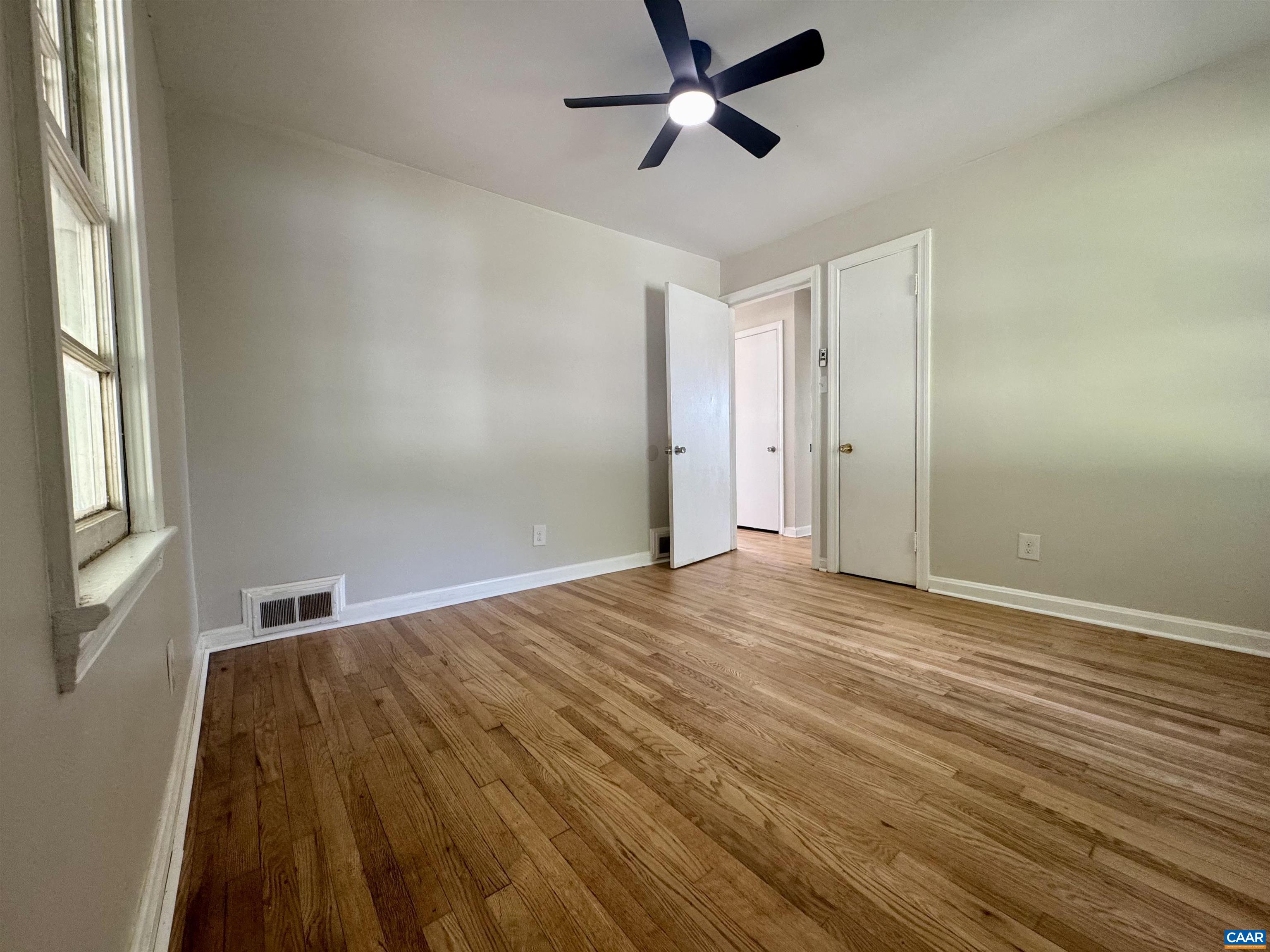 1323 JACKSON ST, STAUNTON, Virginia 24401, 4 Bedrooms Bedrooms, ,2 BathroomsBathrooms,Residential,Remodeled ranch walking distance to downtown!,1323 JACKSON ST,680276 MLS # 680276