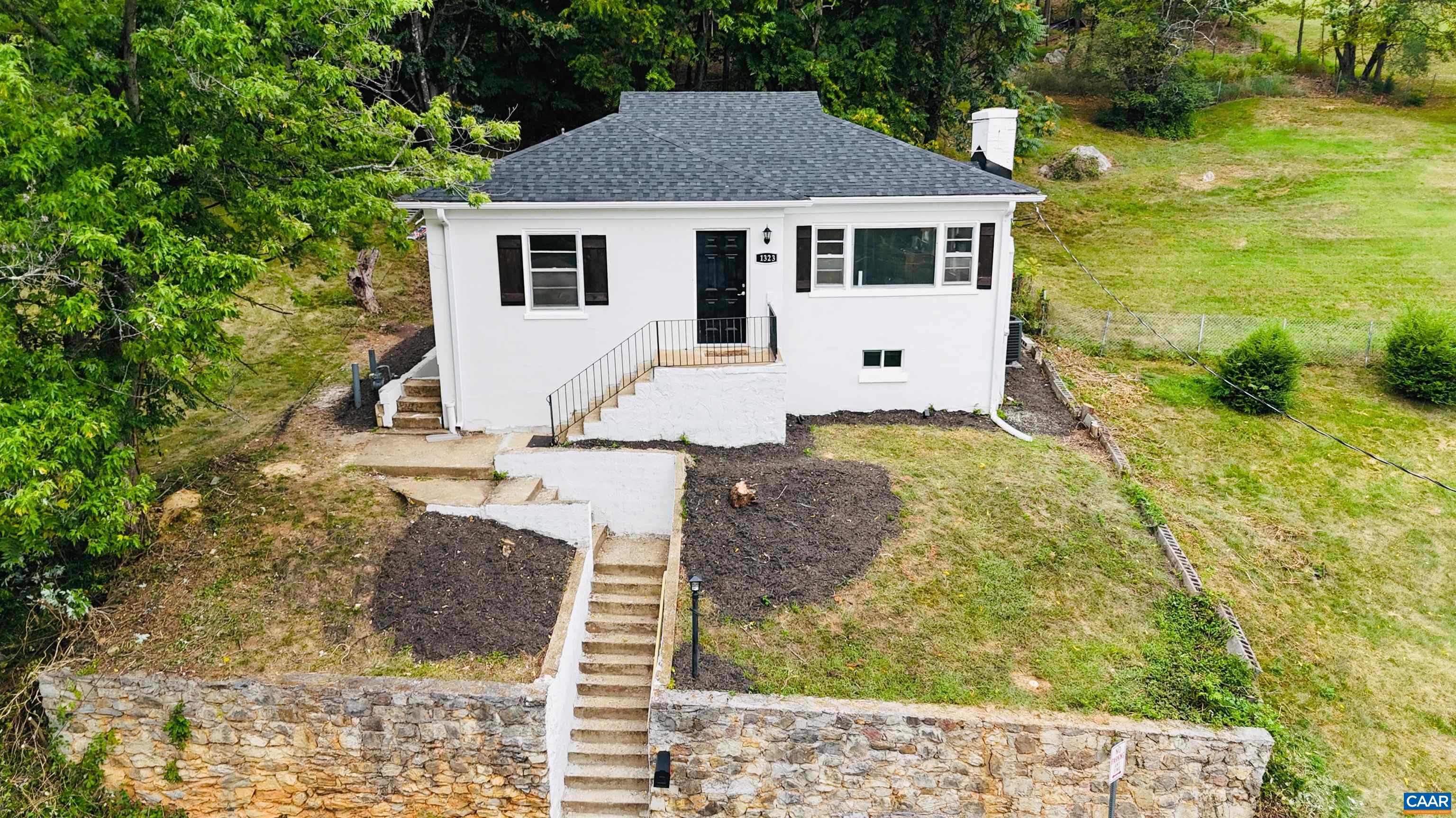 1323 JACKSON ST, STAUNTON, Virginia 24401, 4 Bedrooms Bedrooms, ,2 BathroomsBathrooms,Residential,Remodeled ranch walking distance to downtown!,1323 JACKSON ST,680276 MLS # 680276