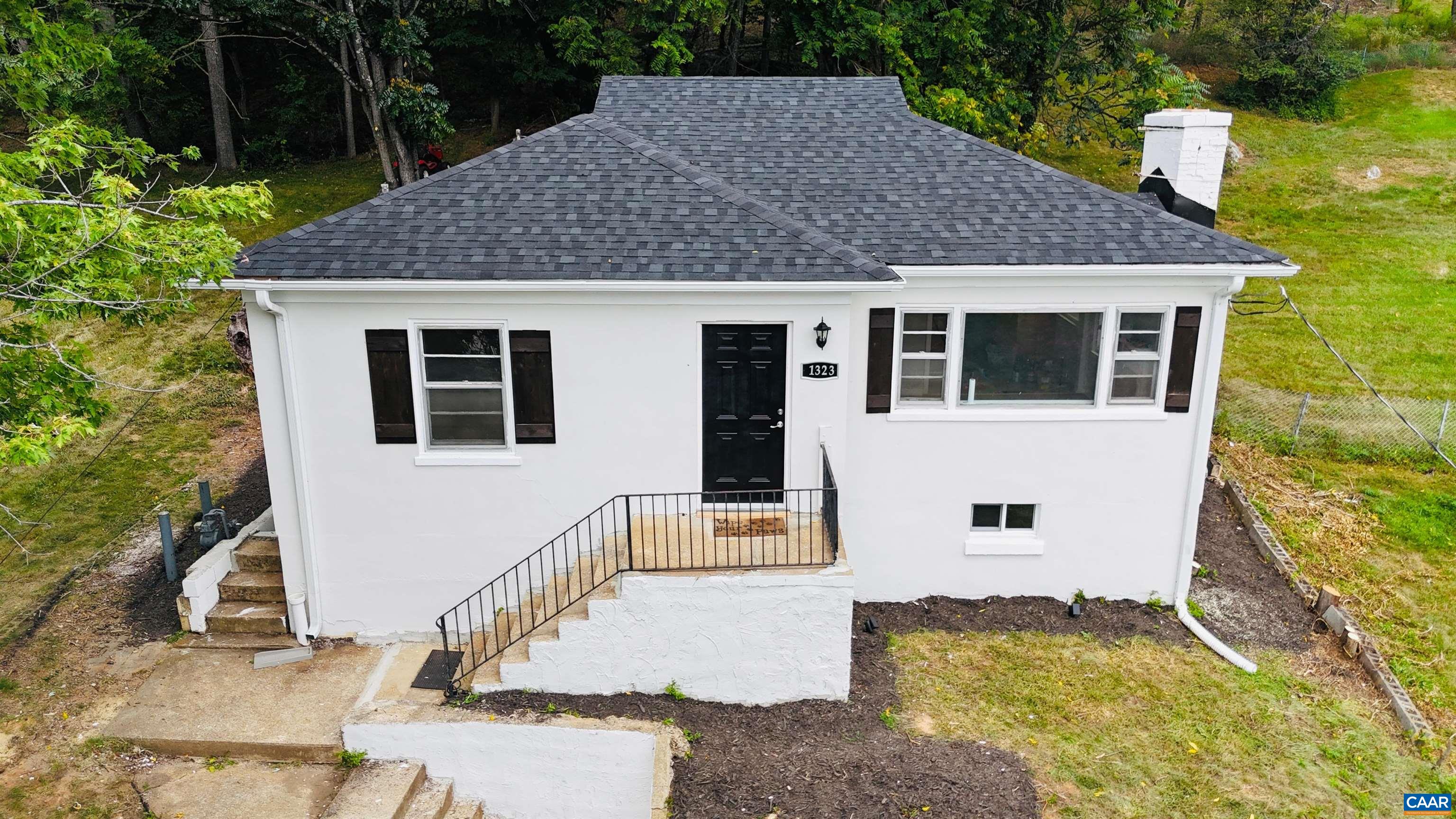 1323 JACKSON ST, STAUNTON, Virginia 24401, 4 Bedrooms Bedrooms, ,2 BathroomsBathrooms,Residential,Remodeled ranch walking distance to downtown!,1323 JACKSON ST,680276 MLS # 680276