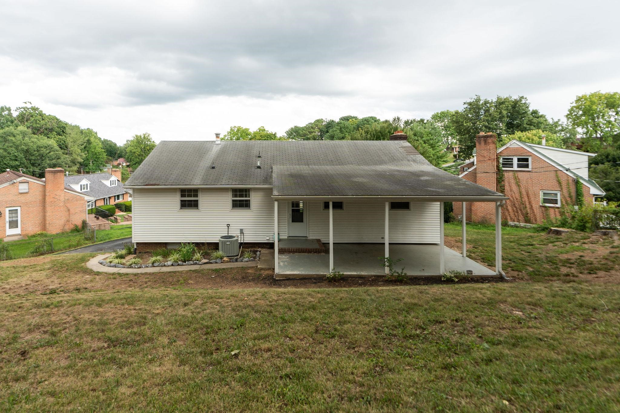 906 RIDGECREST CIR, STAUNTON, Virginia 24401, 4 Bedrooms Bedrooms, ,2 BathroomsBathrooms,Residential,906 RIDGECREST CIR,680277 MLS # 680277 906 RIDGECREST CIR, STAUNTON, Virginia 24401, 4 Bedrooms Bedrooms, ,2 BathroomsBathrooms,Residential,906 RIDGECREST CIR,680277 MLS # 680277