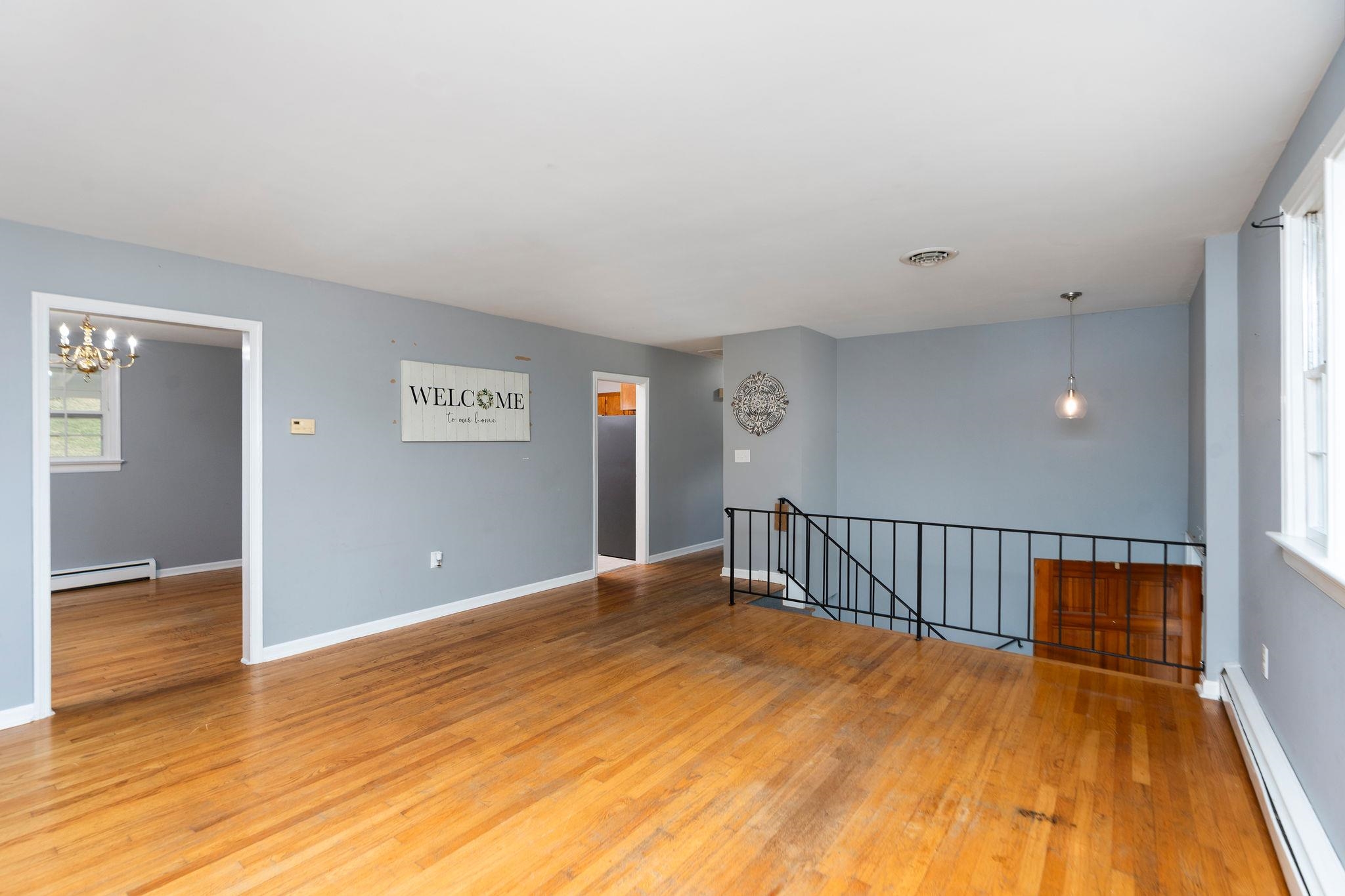 906 RIDGECREST CIR, STAUNTON, Virginia 24401, 4 Bedrooms Bedrooms, ,2 BathroomsBathrooms,Residential,906 RIDGECREST CIR,680277 MLS # 680277 906 RIDGECREST CIR, STAUNTON, Virginia 24401, 4 Bedrooms Bedrooms, ,2 BathroomsBathrooms,Residential,906 RIDGECREST CIR,680277 MLS # 680277