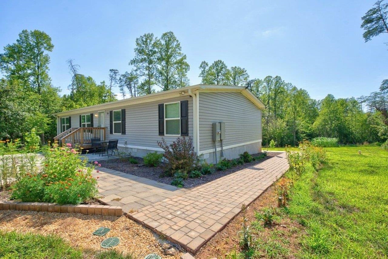 54 SPRINGBRANCH TRL, STANARDSVILLE, Virginia 22973, 4 Bedrooms Bedrooms, ,2 BathroomsBathrooms,Residential,54 SPRINGBRANCH TRL,680280 MLS # 680280