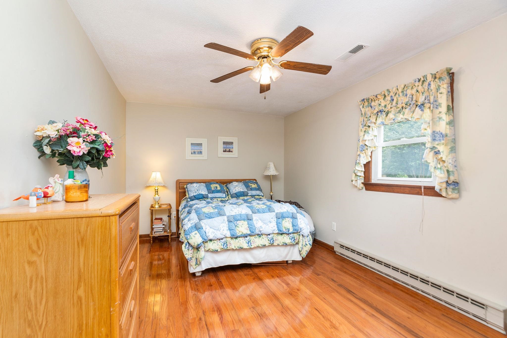 409 STEELES FORT RD, RAPHINE, Virginia 24472, 3 Bedrooms Bedrooms, ,4 BathroomsBathrooms,Residential,409 STEELES FORT RD,680283 MLS # 680283 409 STEELES FORT RD, RAPHINE, Virginia 24472, 3 Bedrooms Bedrooms, ,4 BathroomsBathrooms,Residential,409 STEELES FORT RD,680283 MLS # 680283
