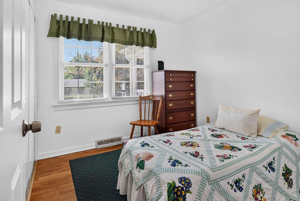 131 EDWARD AVE, WAYNESBORO, Virginia 22980, 3 Bedrooms Bedrooms, ,1 BathroomBathrooms,Residential,131 EDWARD AVE,680286 MLS # 680286 131 EDWARD AVE, WAYNESBORO, Virginia 22980, 3 Bedrooms Bedrooms, ,1 BathroomBathrooms,Residential,131 EDWARD AVE,680286 MLS # 680286