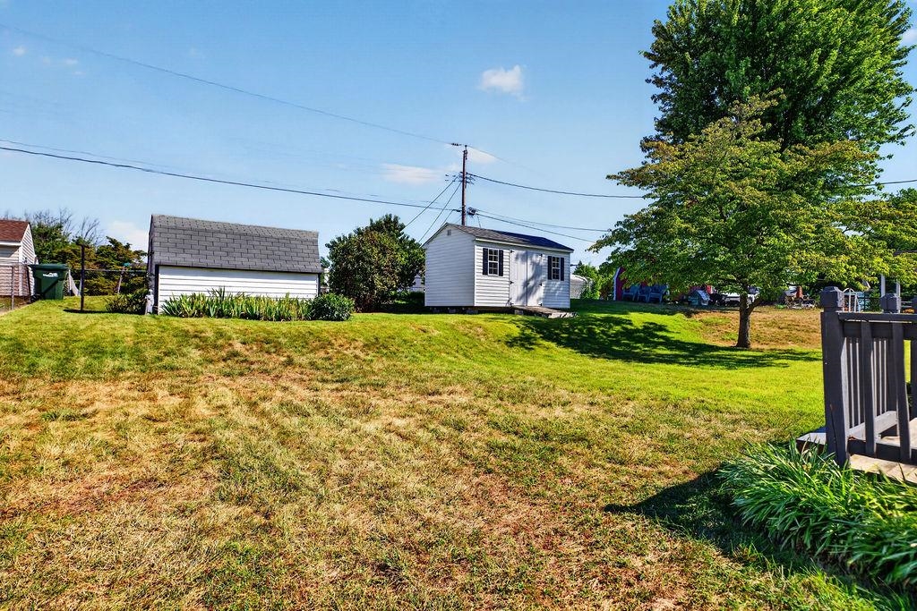 131 EDWARD AVE, WAYNESBORO, Virginia 22980, 3 Bedrooms Bedrooms, ,1 BathroomBathrooms,Residential,131 EDWARD AVE,680286 MLS # 680286 131 EDWARD AVE, WAYNESBORO, Virginia 22980, 3 Bedrooms Bedrooms, ,1 BathroomBathrooms,Residential,131 EDWARD AVE,680286 MLS # 680286