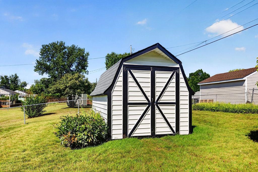 131 EDWARD AVE, WAYNESBORO, Virginia 22980, 3 Bedrooms Bedrooms, ,1 BathroomBathrooms,Residential,131 EDWARD AVE,680286 MLS # 680286 131 EDWARD AVE, WAYNESBORO, Virginia 22980, 3 Bedrooms Bedrooms, ,1 BathroomBathrooms,Residential,131 EDWARD AVE,680286 MLS # 680286