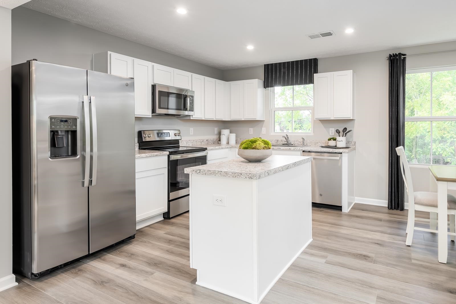 11A GRANITE RD, ROCKINGHAM, Virginia 22801, 3 Bedrooms Bedrooms, ,2 BathroomsBathrooms,Residential,11A GRANITE RD,680288 MLS # 680288 11A GRANITE RD, ROCKINGHAM, Virginia 22801, 3 Bedrooms Bedrooms, ,2 BathroomsBathrooms,Residential,11A GRANITE RD,680288 MLS # 680288