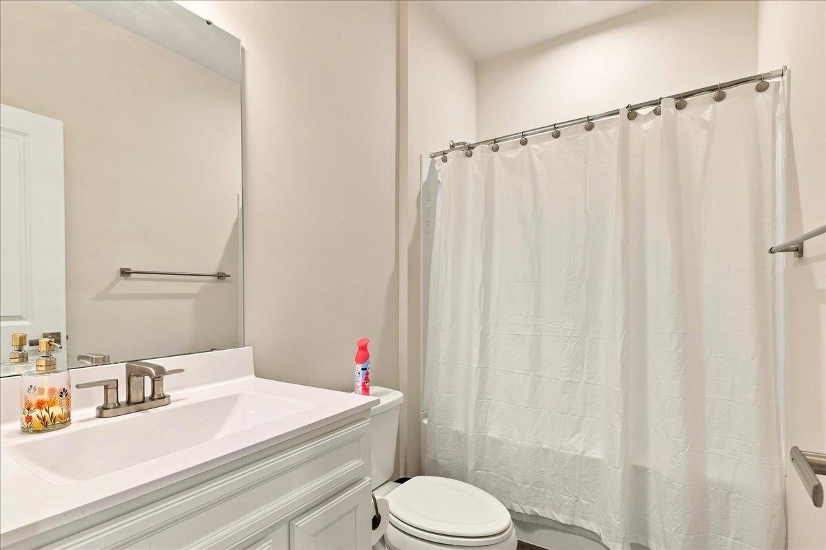 4707 DRYSDALE ST, ROCKINGHAM, Virginia 22801, 3 Bedrooms Bedrooms, ,2 BathroomsBathrooms,Residential,4707 DRYSDALE ST,680289 MLS # 680289 4707 DRYSDALE ST, ROCKINGHAM, Virginia 22801, 3 Bedrooms Bedrooms, ,2 BathroomsBathrooms,Residential,4707 DRYSDALE ST,680289 MLS # 680289