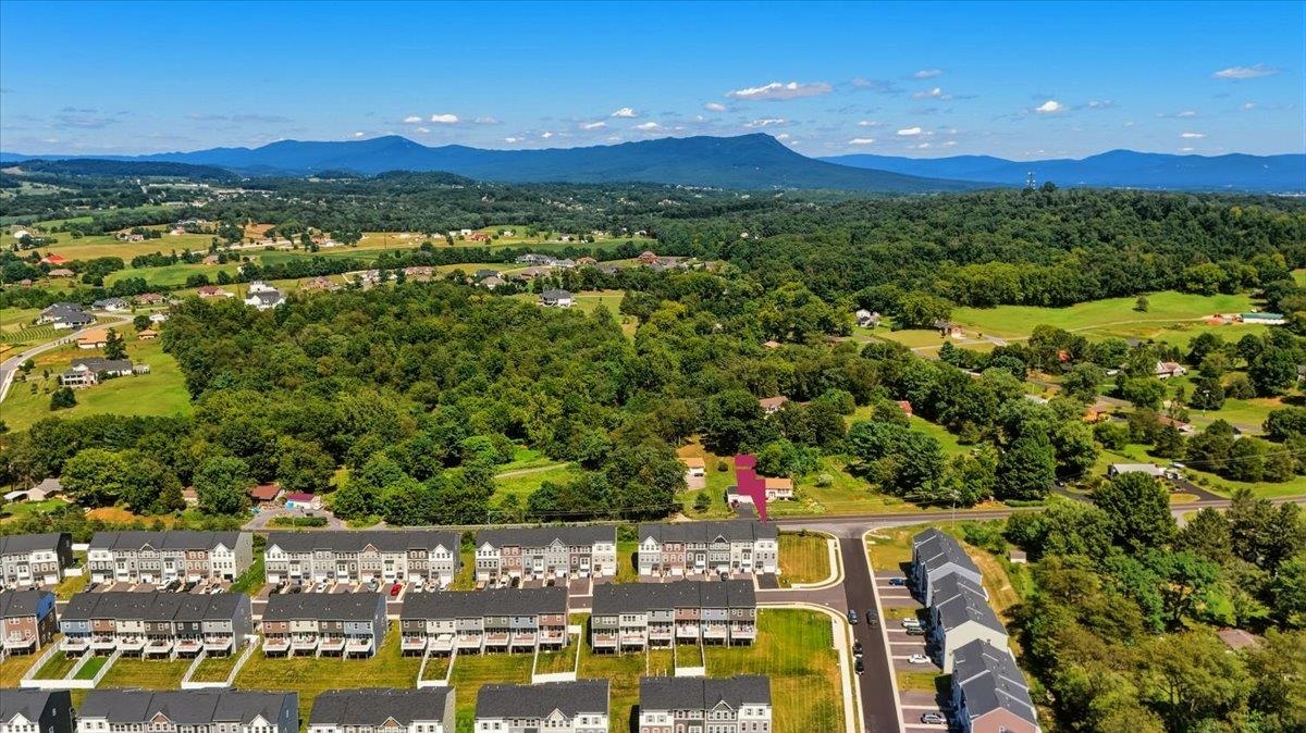 4707 DRYSDALE ST, ROCKINGHAM, Virginia 22801, 3 Bedrooms Bedrooms, ,2 BathroomsBathrooms,Residential,4707 DRYSDALE ST,680289 MLS # 680289 4707 DRYSDALE ST, ROCKINGHAM, Virginia 22801, 3 Bedrooms Bedrooms, ,2 BathroomsBathrooms,Residential,4707 DRYSDALE ST,680289 MLS # 680289
