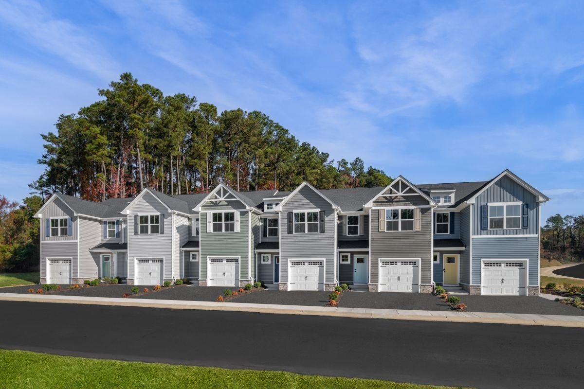 11 HOLLY POINT RUN, STAUNTON, Virginia 24401, 3 Bedrooms Bedrooms, ,2 BathroomsBathrooms,Residential,11 HOLLY POINT RUN,680292 MLS # 680292 11 HOLLY POINT RUN, STAUNTON, Virginia 24401, 3 Bedrooms Bedrooms, ,2 BathroomsBathrooms,Residential,11 HOLLY POINT RUN,680292 MLS # 680292