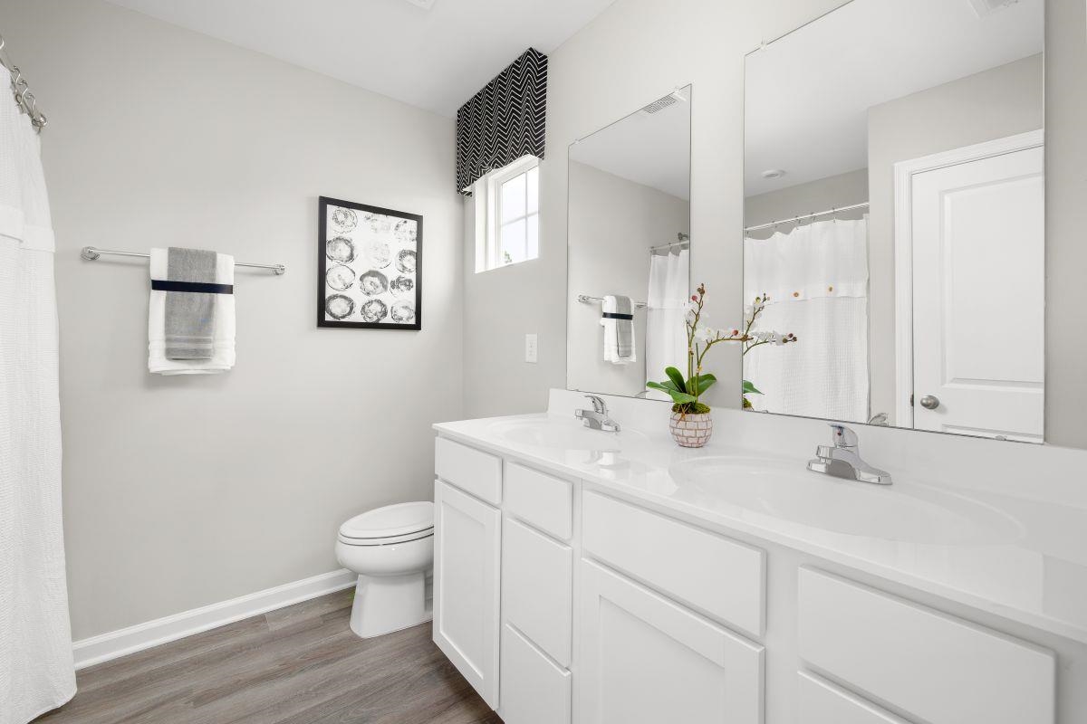 11 HOLLY POINT RUN, STAUNTON, Virginia 24401, 3 Bedrooms Bedrooms, ,2 BathroomsBathrooms,Residential,11 HOLLY POINT RUN,680292 MLS # 680292 11 HOLLY POINT RUN, STAUNTON, Virginia 24401, 3 Bedrooms Bedrooms, ,2 BathroomsBathrooms,Residential,11 HOLLY POINT RUN,680292 MLS # 680292