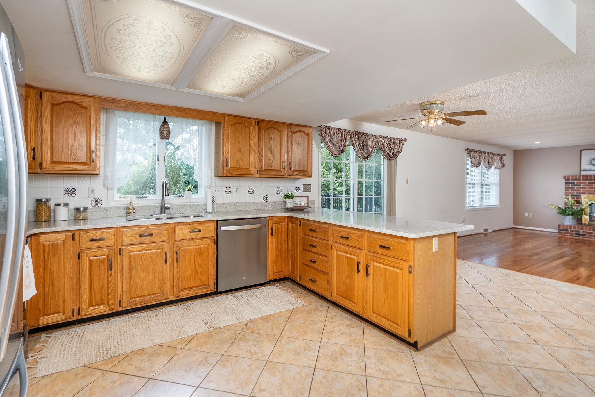 39 CRANBERRY DR, STUARTS DRAFT, Virginia 24477, 3 Bedrooms Bedrooms, ,2 BathroomsBathrooms,Residential,39 CRANBERRY DR,680299 MLS # 680299 39 CRANBERRY DR, STUARTS DRAFT, Virginia 24477, 3 Bedrooms Bedrooms, ,2 BathroomsBathrooms,Residential,39 CRANBERRY DR,680299 MLS # 680299
