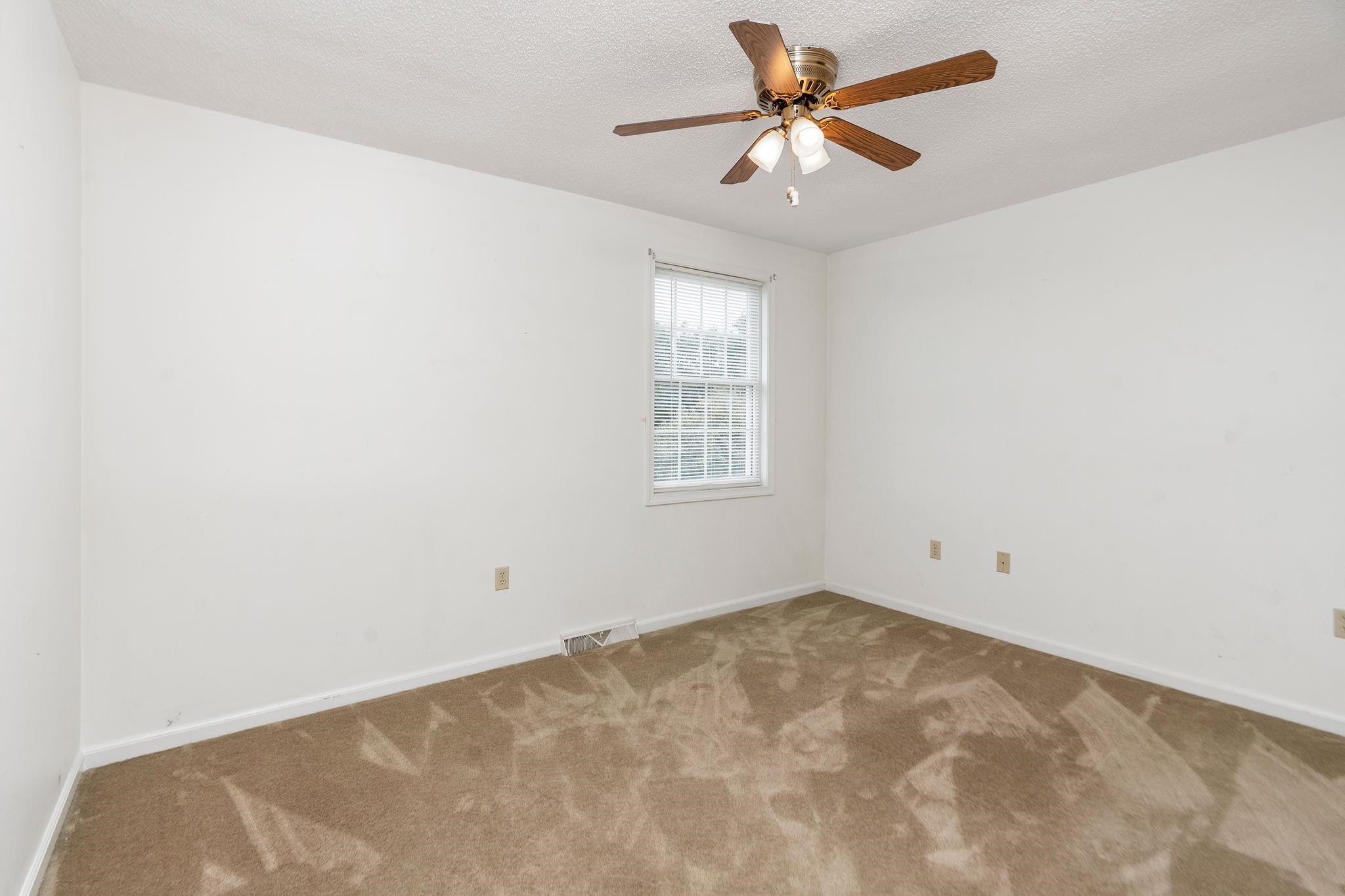 39 CRANBERRY DR, STUARTS DRAFT, Virginia 24477, 3 Bedrooms Bedrooms, ,2 BathroomsBathrooms,Residential,39 CRANBERRY DR,680299 MLS # 680299 39 CRANBERRY DR, STUARTS DRAFT, Virginia 24477, 3 Bedrooms Bedrooms, ,2 BathroomsBathrooms,Residential,39 CRANBERRY DR,680299 MLS # 680299