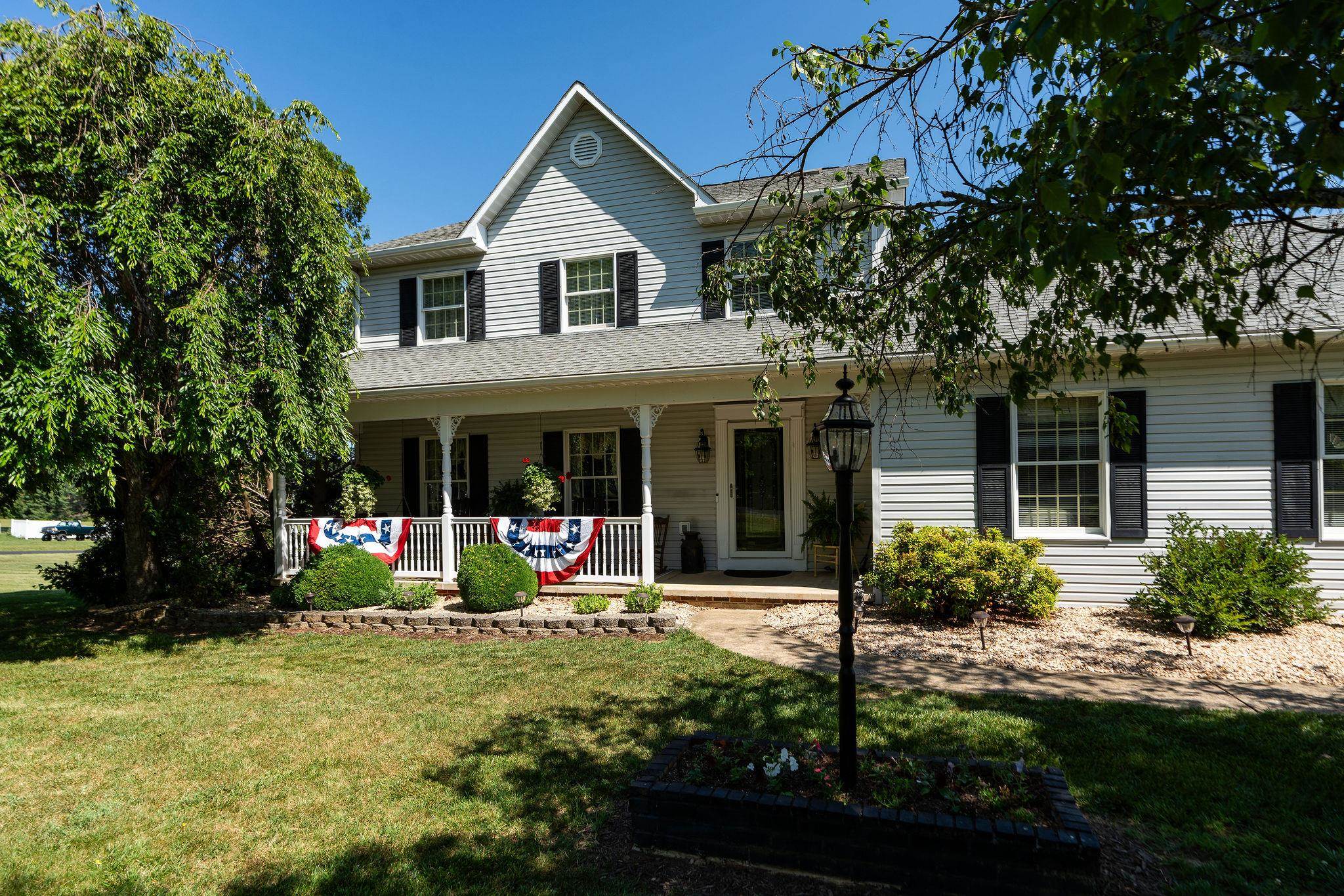 39 CRANBERRY DR, STUARTS DRAFT, Virginia 24477, 3 Bedrooms Bedrooms, ,2 BathroomsBathrooms,Residential,39 CRANBERRY DR,680299 MLS # 680299 39 CRANBERRY DR, STUARTS DRAFT, Virginia 24477, 3 Bedrooms Bedrooms, ,2 BathroomsBathrooms,Residential,39 CRANBERRY DR,680299 MLS # 680299