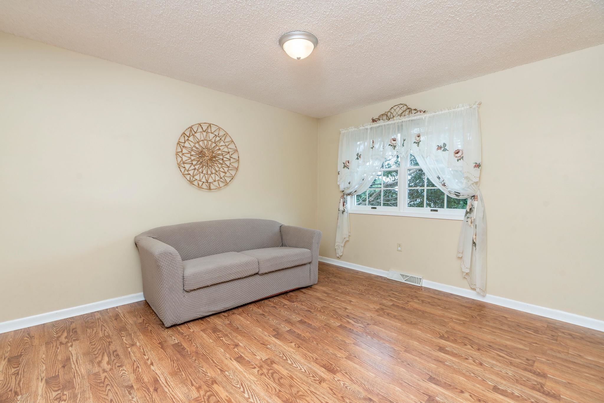 39 CRANBERRY DR, STUARTS DRAFT, Virginia 24477, 3 Bedrooms Bedrooms, ,2 BathroomsBathrooms,Residential,39 CRANBERRY DR,680299 MLS # 680299 39 CRANBERRY DR, STUARTS DRAFT, Virginia 24477, 3 Bedrooms Bedrooms, ,2 BathroomsBathrooms,Residential,39 CRANBERRY DR,680299 MLS # 680299