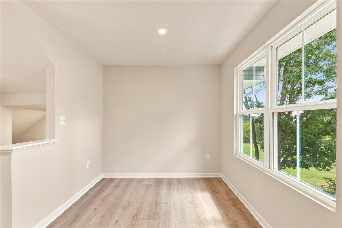 2898 ORCHARD RIDGE LN, ROCKINGHAM, Virginia 22801, 3 Bedrooms Bedrooms, ,2 BathroomsBathrooms,Residential,2898 ORCHARD RIDGE LN,680300 MLS # 680300 2898 ORCHARD RIDGE LN, ROCKINGHAM, Virginia 22801, 3 Bedrooms Bedrooms, ,2 BathroomsBathrooms,Residential,2898 ORCHARD RIDGE LN,680300 MLS # 680300