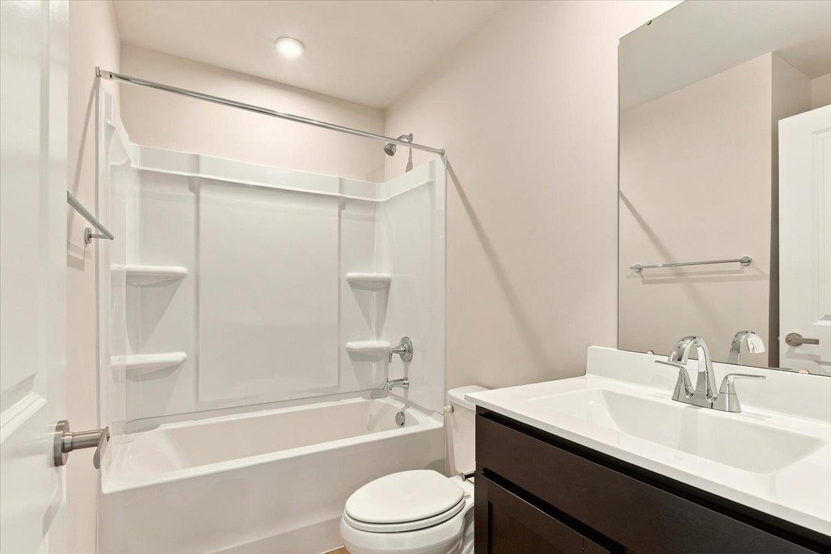 2898 ORCHARD RIDGE LN, ROCKINGHAM, Virginia 22801, 3 Bedrooms Bedrooms, ,2 BathroomsBathrooms,Residential,2898 ORCHARD RIDGE LN,680300 MLS # 680300 2898 ORCHARD RIDGE LN, ROCKINGHAM, Virginia 22801, 3 Bedrooms Bedrooms, ,2 BathroomsBathrooms,Residential,2898 ORCHARD RIDGE LN,680300 MLS # 680300