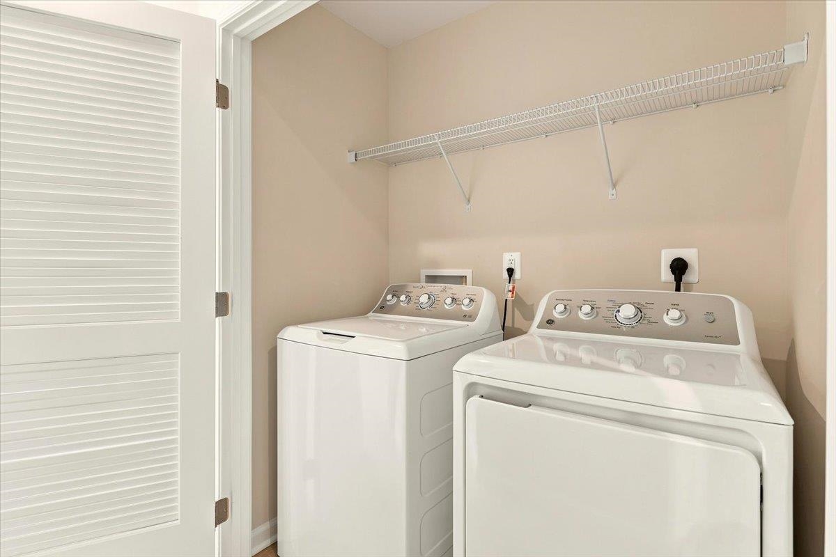 2898 ORCHARD RIDGE LN, ROCKINGHAM, Virginia 22801, 3 Bedrooms Bedrooms, ,2 BathroomsBathrooms,Residential,2898 ORCHARD RIDGE LN,680300 MLS # 680300 2898 ORCHARD RIDGE LN, ROCKINGHAM, Virginia 22801, 3 Bedrooms Bedrooms, ,2 BathroomsBathrooms,Residential,2898 ORCHARD RIDGE LN,680300 MLS # 680300