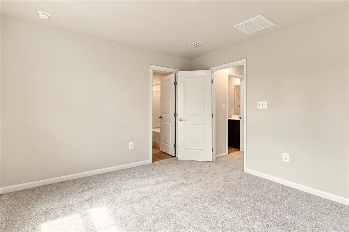 2898 ORCHARD RIDGE LN, ROCKINGHAM, Virginia 22801, 3 Bedrooms Bedrooms, ,2 BathroomsBathrooms,Residential,2898 ORCHARD RIDGE LN,680300 MLS # 680300 2898 ORCHARD RIDGE LN, ROCKINGHAM, Virginia 22801, 3 Bedrooms Bedrooms, ,2 BathroomsBathrooms,Residential,2898 ORCHARD RIDGE LN,680300 MLS # 680300