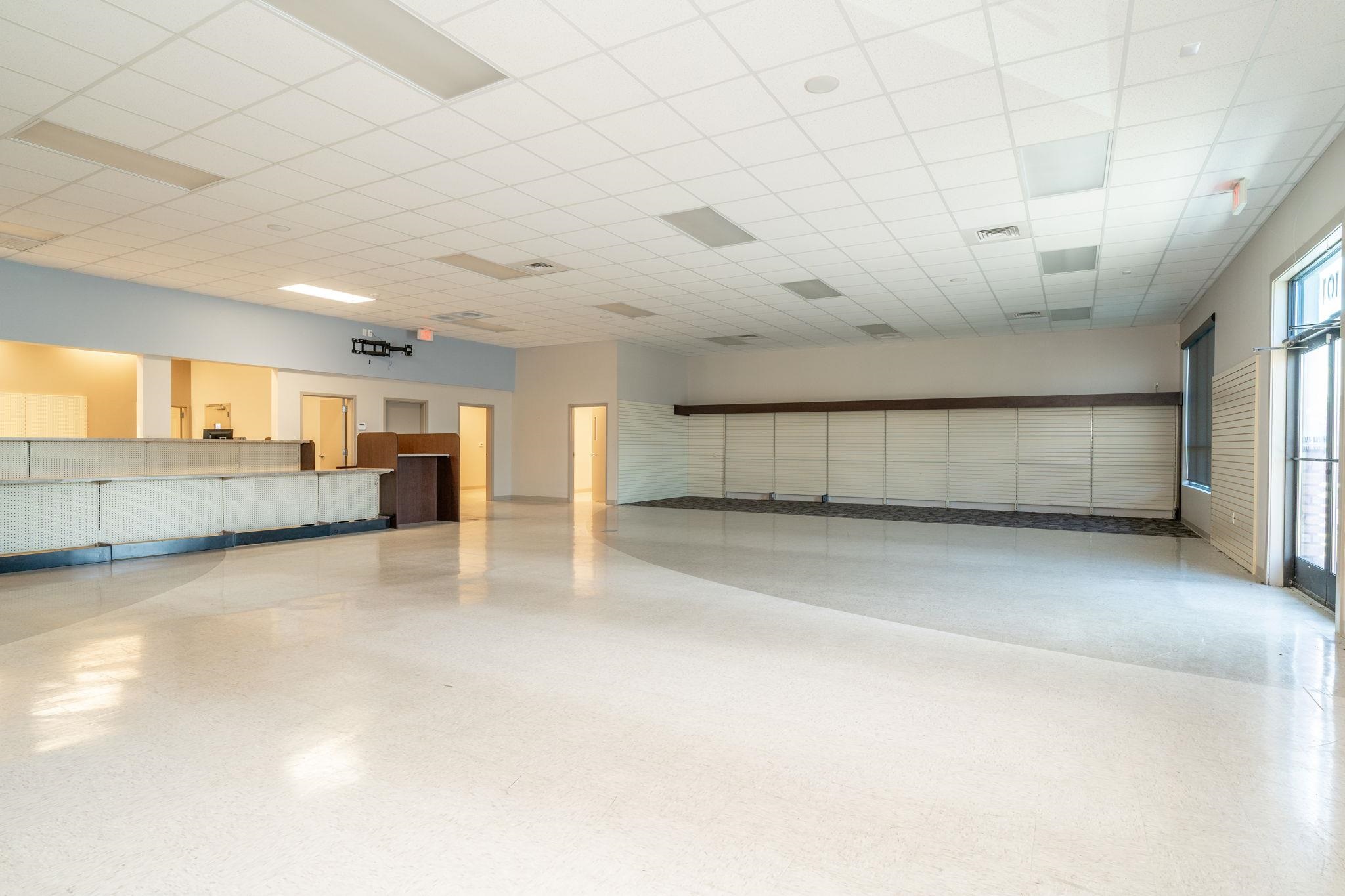 16 GOSNELL CROSSING, STAUNTON, Virginia 24401, ,Commercial,16 GOSNELL CROSSING,667308 MLS # 667308 16 GOSNELL CROSSING, STAUNTON, Virginia 24401, ,Commercial,16 GOSNELL CROSSING,667308 MLS # 667308