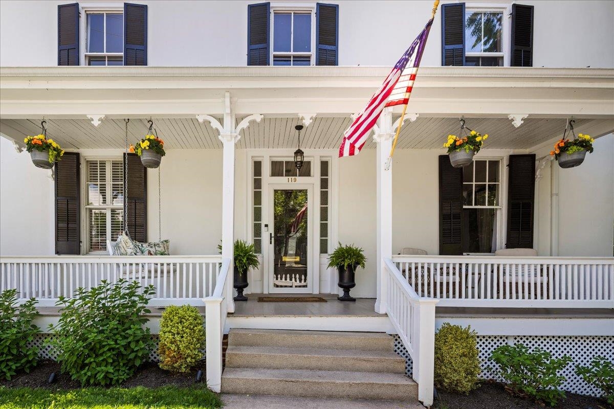 119 POINTS ST, STAUNTON, Virginia 24401, 4 Bedrooms Bedrooms, ,3 BathroomsBathrooms,Residential,119 POINTS ST,677640 MLS # 677640 119 POINTS ST, STAUNTON, Virginia 24401, 4 Bedrooms Bedrooms, ,3 BathroomsBathrooms,Residential,119 POINTS ST,677640 MLS # 677640
