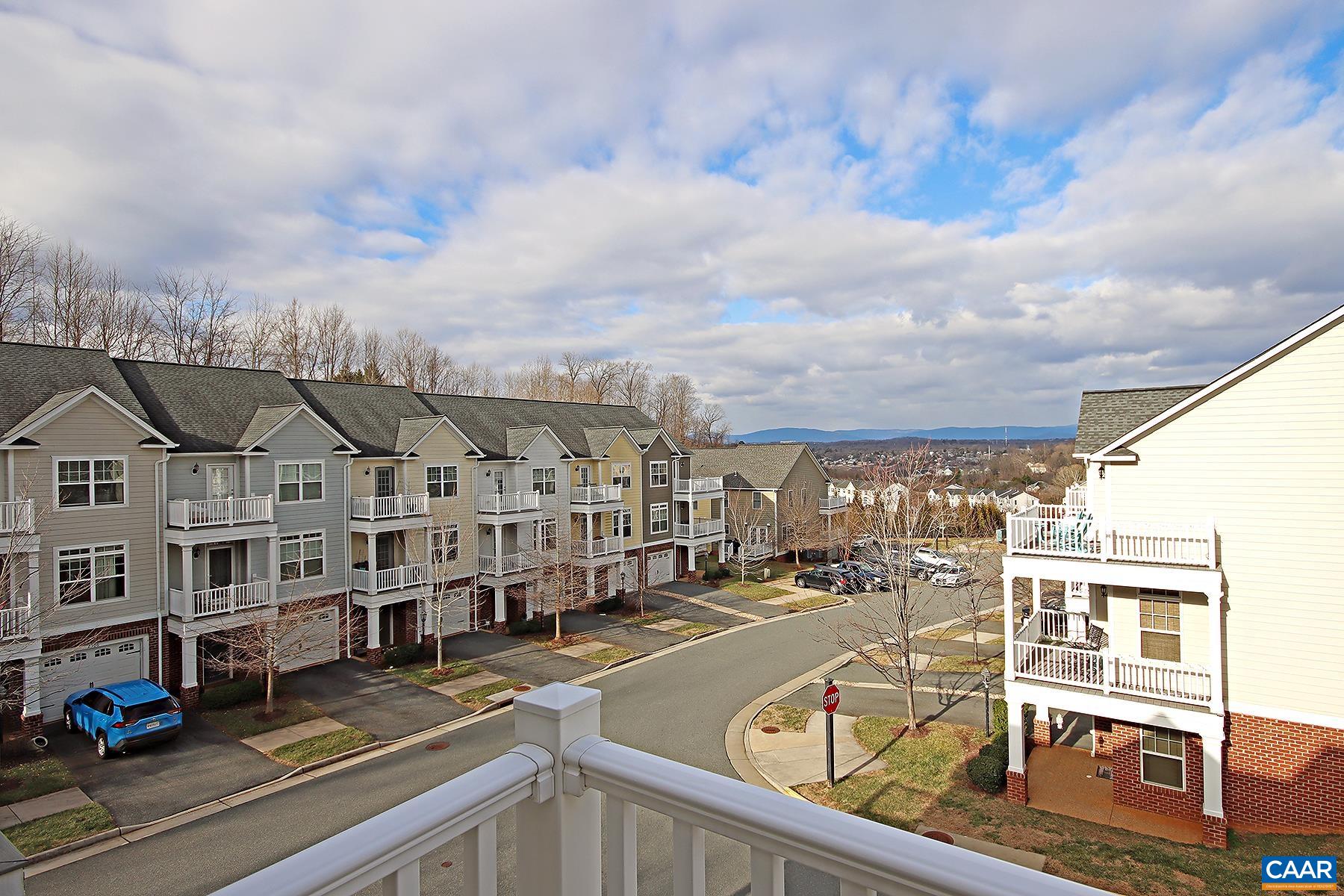 1606 KEMPTON PL, CHARLOTTESVILLE, Virginia 22911, 3 Bedrooms Bedrooms, ,3 BathroomsBathrooms,Residential,1606 KEMPTON PL,680303 MLS # 680303