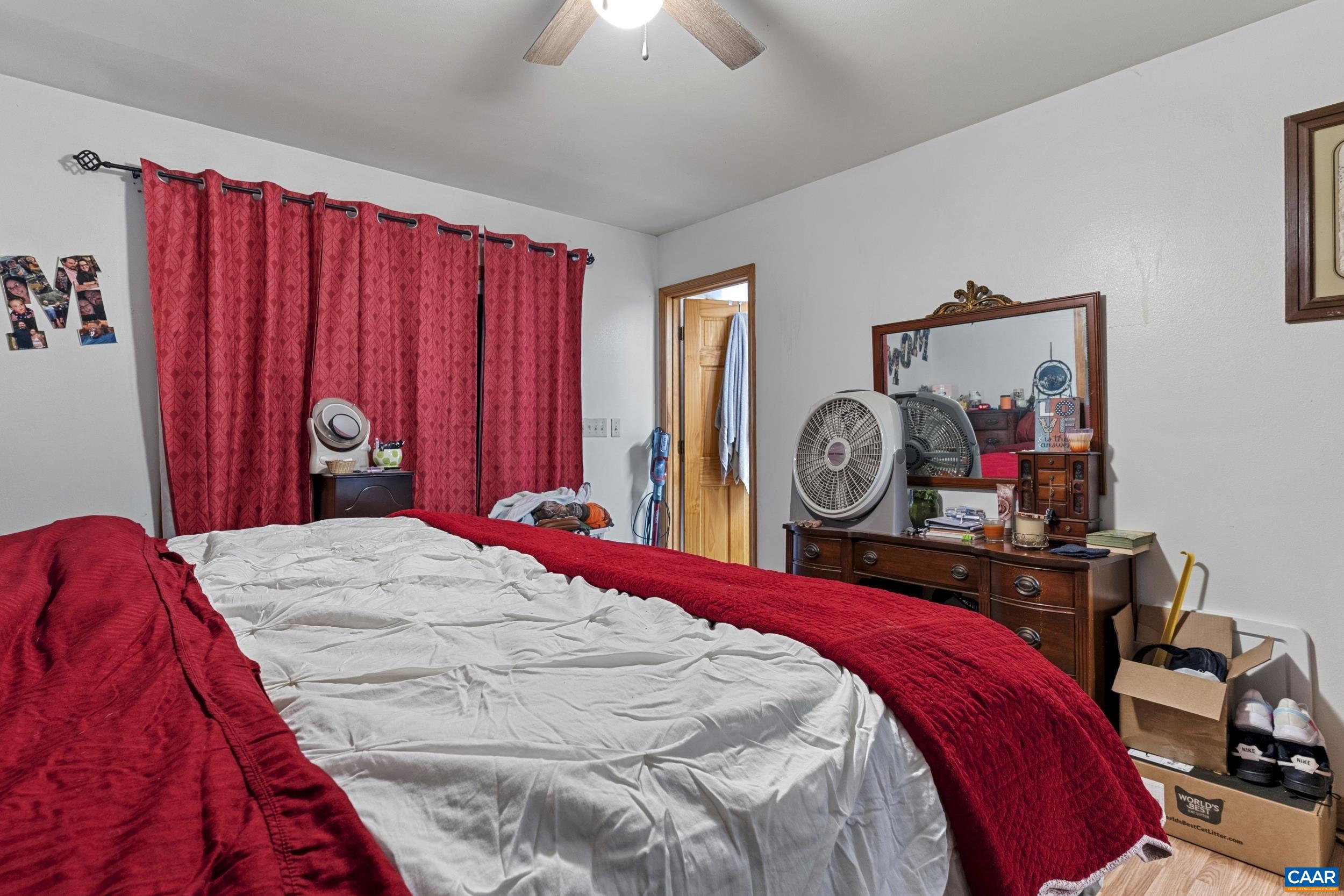 3826 MIDLAND RD, WINGINA, Virginia 24599, 4 Bedrooms Bedrooms, ,3 BathroomsBathrooms,Residential,3826 MIDLAND RD,680306 MLS # 680306