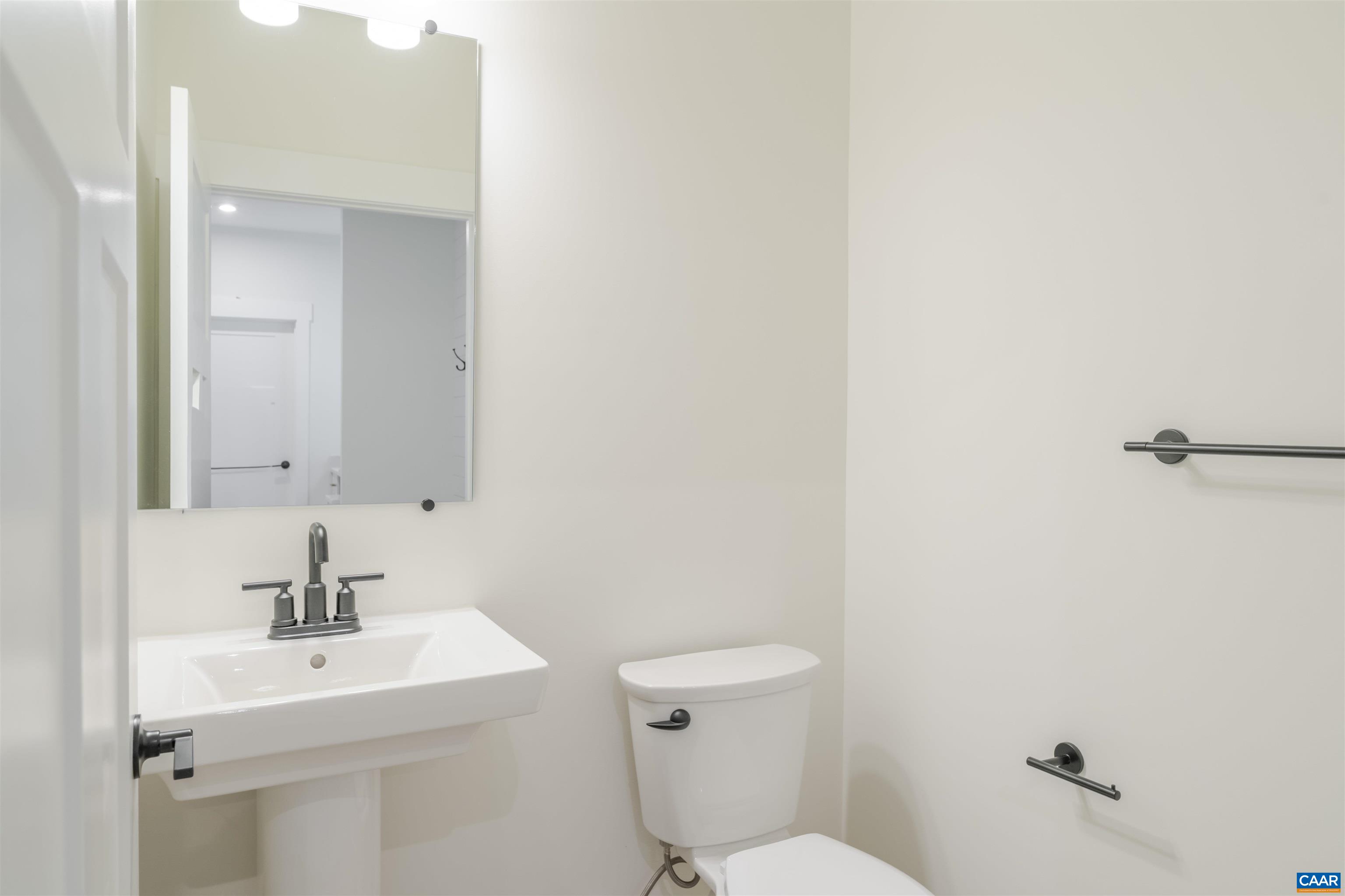2075 STOCKTON CREEK LN, AFTON, Virginia 22920, 5 Bedrooms Bedrooms, ,5 BathroomsBathrooms,Residential,2075 STOCKTON CREEK LN,680311 MLS # 680311 2075 STOCKTON CREEK LN, AFTON, Virginia 22920, 5 Bedrooms Bedrooms, ,5 BathroomsBathrooms,Residential,2075 STOCKTON CREEK LN,680311 MLS # 680311
