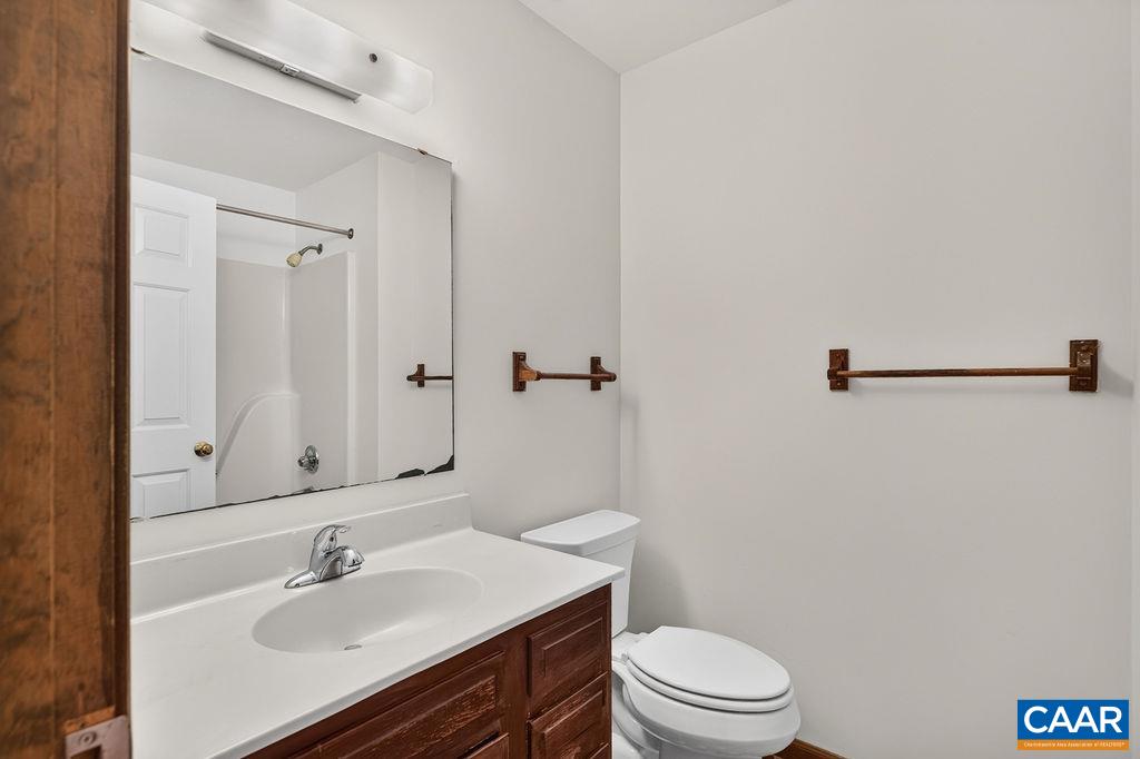 4220 ROWAN CT, EARLYSVILLE, Virginia 22936, 3 Bedrooms Bedrooms, ,2 BathroomsBathrooms,Residential,4220 ROWAN CT,680312 MLS # 680312 4220 ROWAN CT, EARLYSVILLE, Virginia 22936, 3 Bedrooms Bedrooms, ,2 BathroomsBathrooms,Residential,4220 ROWAN CT,680312 MLS # 680312