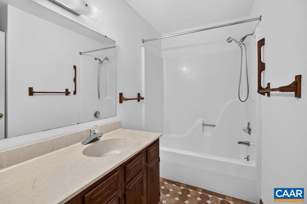 4220 ROWAN CT, EARLYSVILLE, Virginia 22936, 3 Bedrooms Bedrooms, ,2 BathroomsBathrooms,Residential,4220 ROWAN CT,680312 MLS # 680312 4220 ROWAN CT, EARLYSVILLE, Virginia 22936, 3 Bedrooms Bedrooms, ,2 BathroomsBathrooms,Residential,4220 ROWAN CT,680312 MLS # 680312