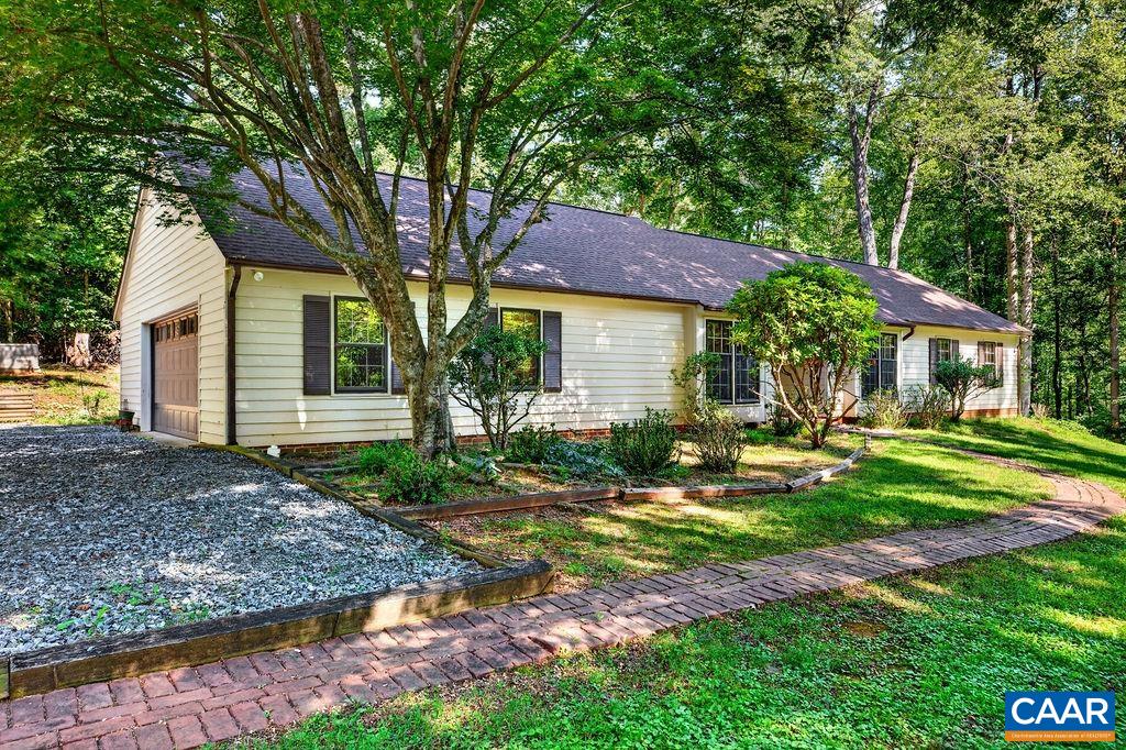 4220 ROWAN CT, EARLYSVILLE, Virginia 22936, 3 Bedrooms Bedrooms, ,2 BathroomsBathrooms,Residential,4220 ROWAN CT,680312 MLS # 680312 4220 ROWAN CT, EARLYSVILLE, Virginia 22936, 3 Bedrooms Bedrooms, ,2 BathroomsBathrooms,Residential,4220 ROWAN CT,680312 MLS # 680312