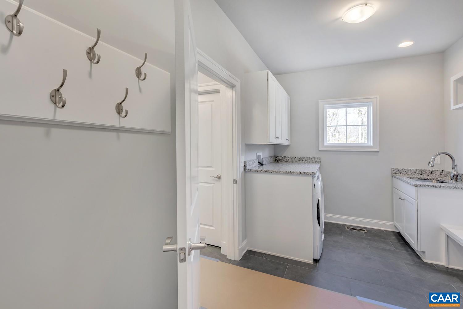 7826 STEEP ROCK DR, CHARLOTTESVILLE, Virginia 22911, 3 Bedrooms Bedrooms, ,3 BathroomsBathrooms,Residential,The Pavilion,7826 STEEP ROCK DR,680314 MLS # 680314 7826 STEEP ROCK DR, CHARLOTTESVILLE, Virginia 22911, 3 Bedrooms Bedrooms, ,3 BathroomsBathrooms,Residential,The Pavilion,7826 STEEP ROCK DR,680314 MLS # 680314