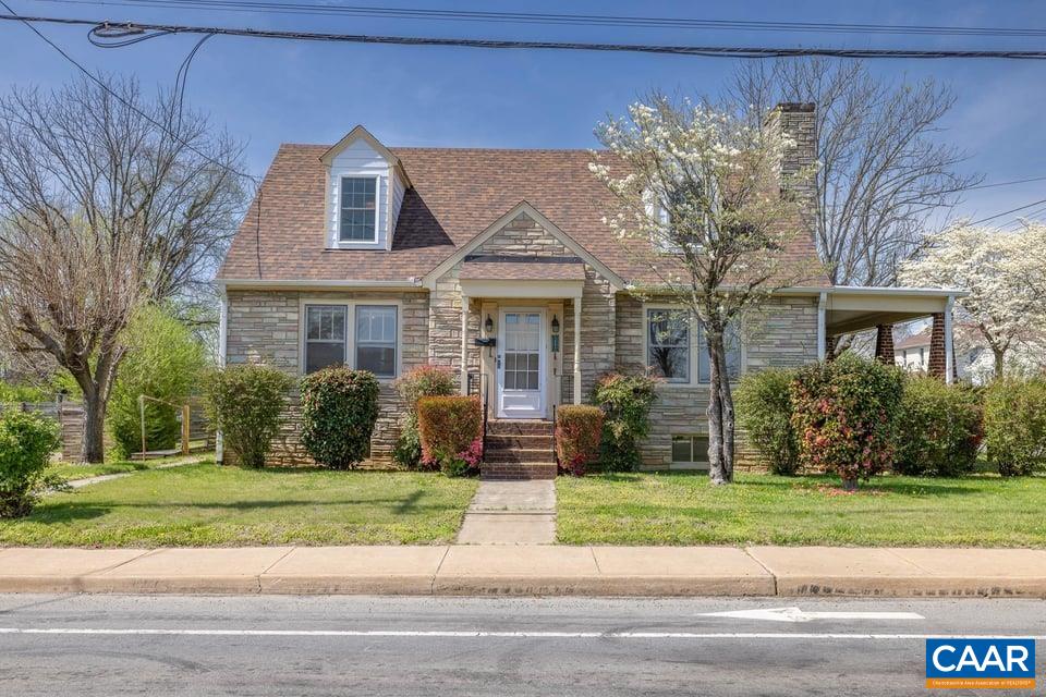 1201 AVON ST, CHARLOTTESVILLE, Virginia 22902, 3 Bedrooms Bedrooms, ,3 BathroomsBathrooms,Residential,1201 AVON ST,680315 MLS # 680315