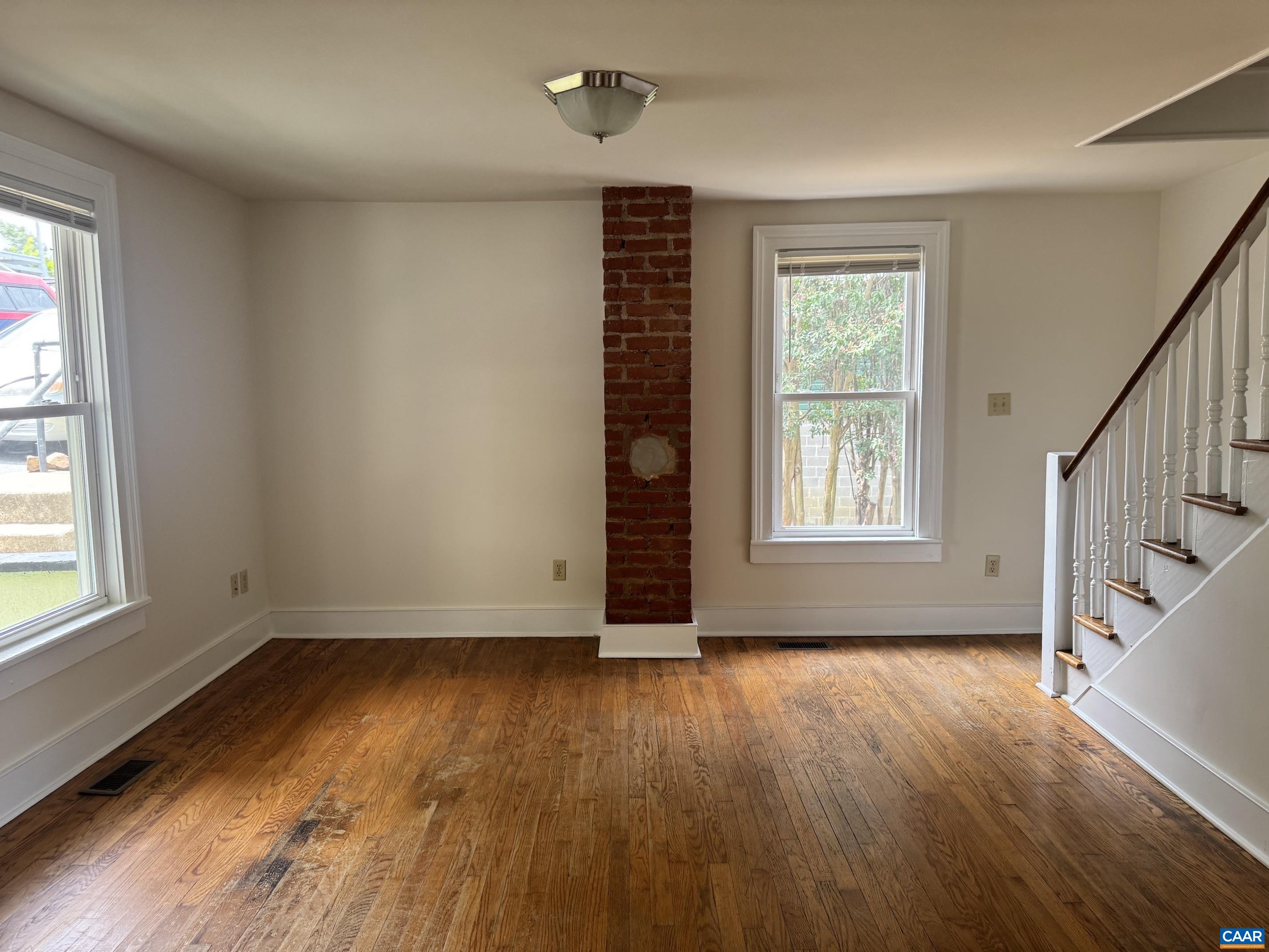 339 SW 6 1/2 ST, CHARLOTTESVILLE, Virginia 22903, 4 Bedrooms Bedrooms, ,1 BathroomBathrooms,Residential,339 SW 6 1/2 ST,680320 MLS # 680320 339 SW 6 1/2 ST, CHARLOTTESVILLE, Virginia 22903, 4 Bedrooms Bedrooms, ,1 BathroomBathrooms,Residential,339 SW 6 1/2 ST,680320 MLS # 680320