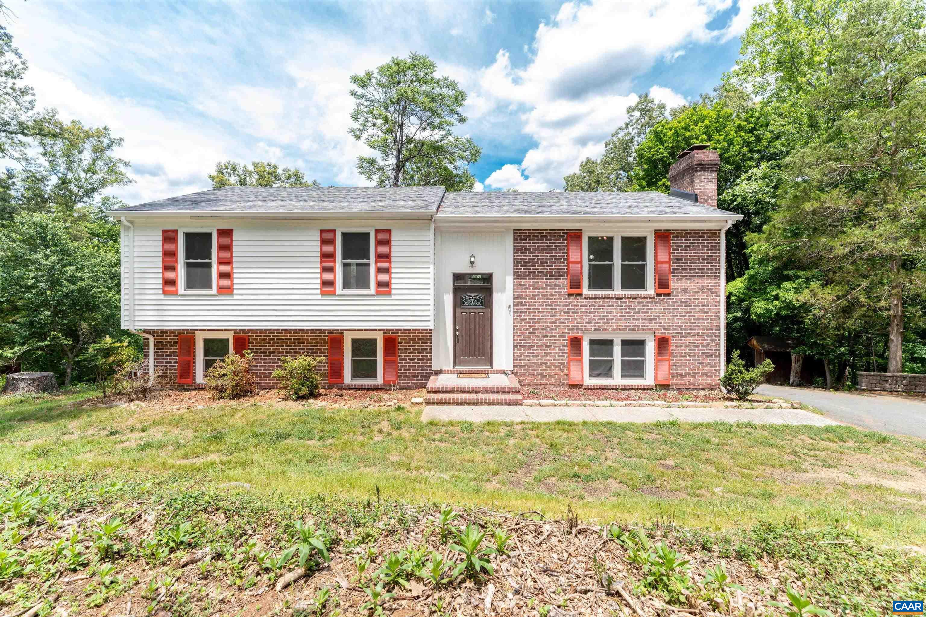 2140 VIBURNUM CT, CHARLOTTESVILLE, Virginia 22911, 5 Bedrooms Bedrooms, ,3 BathroomsBathrooms,Residential,2140 VIBURNUM CT,678126 MLS # 678126 2140 VIBURNUM CT, CHARLOTTESVILLE, Virginia 22911, 5 Bedrooms Bedrooms, ,3 BathroomsBathrooms,Residential,2140 VIBURNUM CT,678126 MLS # 678126