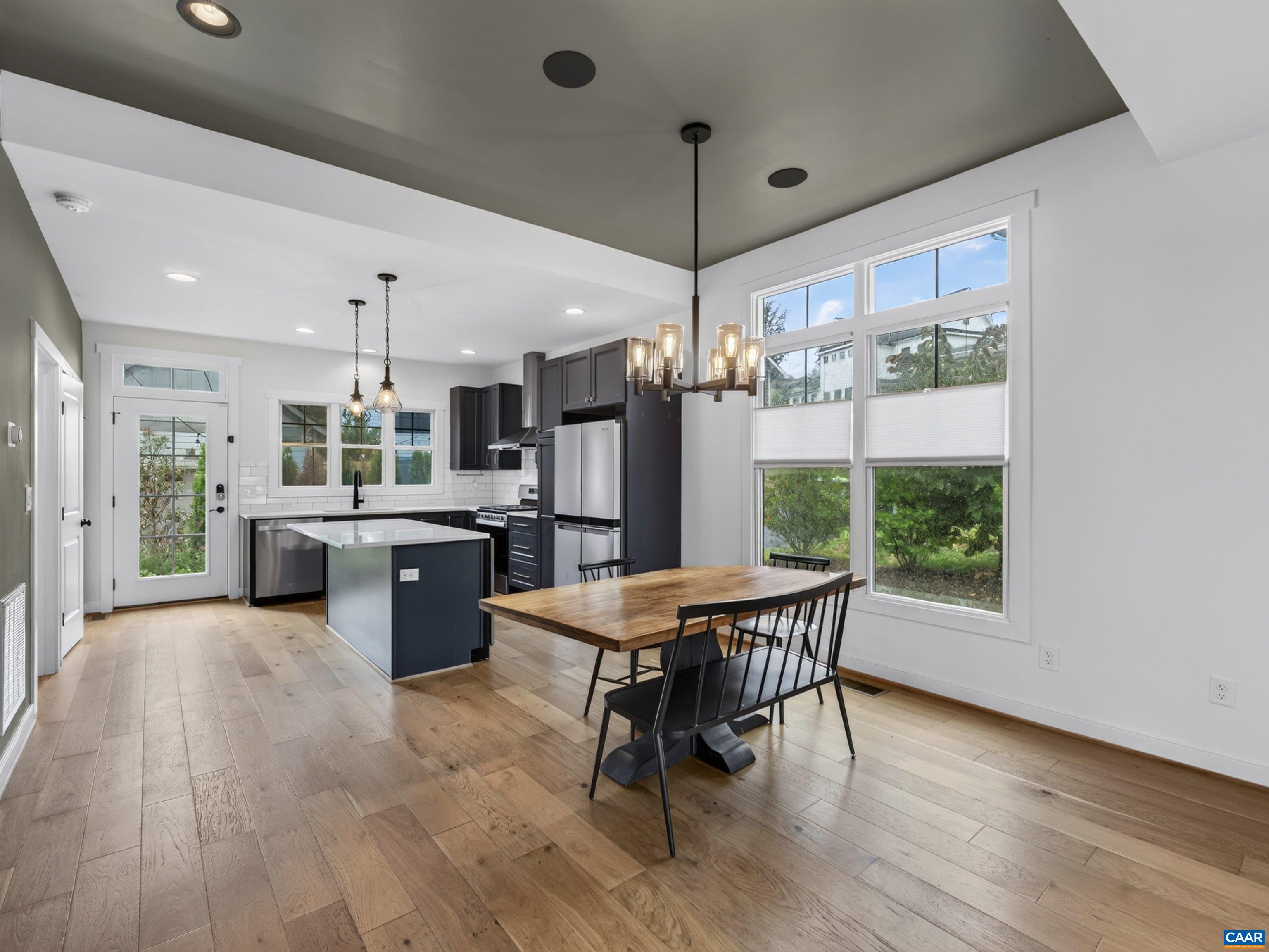 Opens up to the dining area & kitchen for easy entertaining. Opens up to the dining area & kitchen for easy entertaining.